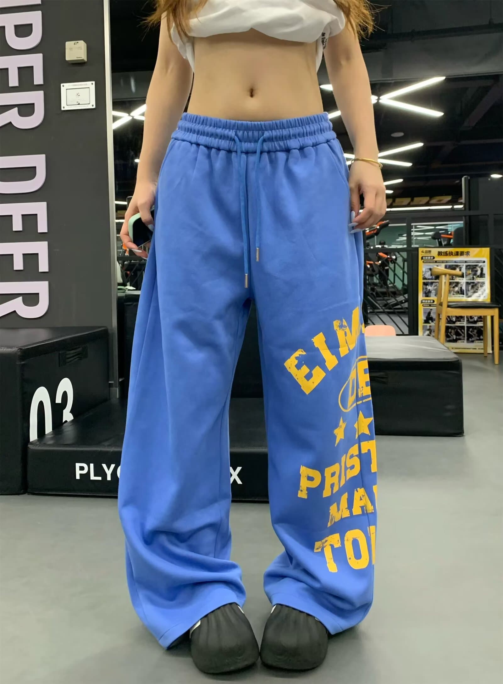 좋은 품질 아메리칸 알파벳 프린트 운동 캐주얼 웨이 바지 남녀 새로운 도루 센스 넓은 다리 슬림해 보이는 바닥 청소 긴 바지 이미지 3