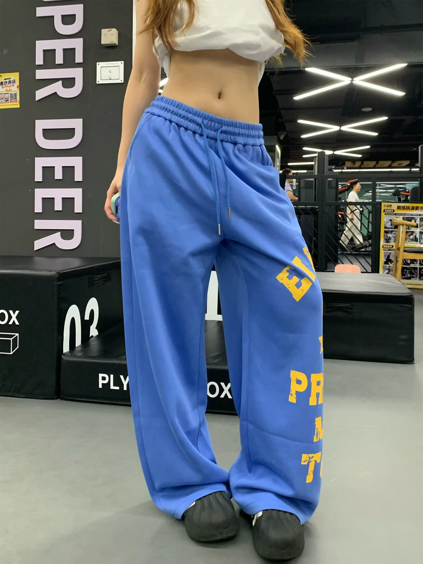 좋은 품질 아메리칸 알파벳 프린트 운동 캐주얼 웨이 바지 남녀 새로운 도루 센스 넓은 다리 슬림해 보이는 바닥 청소 긴 바지 상세 이미지 22