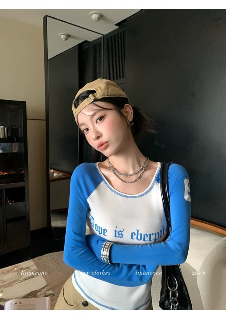 좋은 품질 모달 면 이른 가을 새로운 아메리칸 레트로 배색 삽입 어깨 몸매 가꾸기 슬림해 보이는 긴팔 티셔츠 여성 셔츠 상세 이미지 23