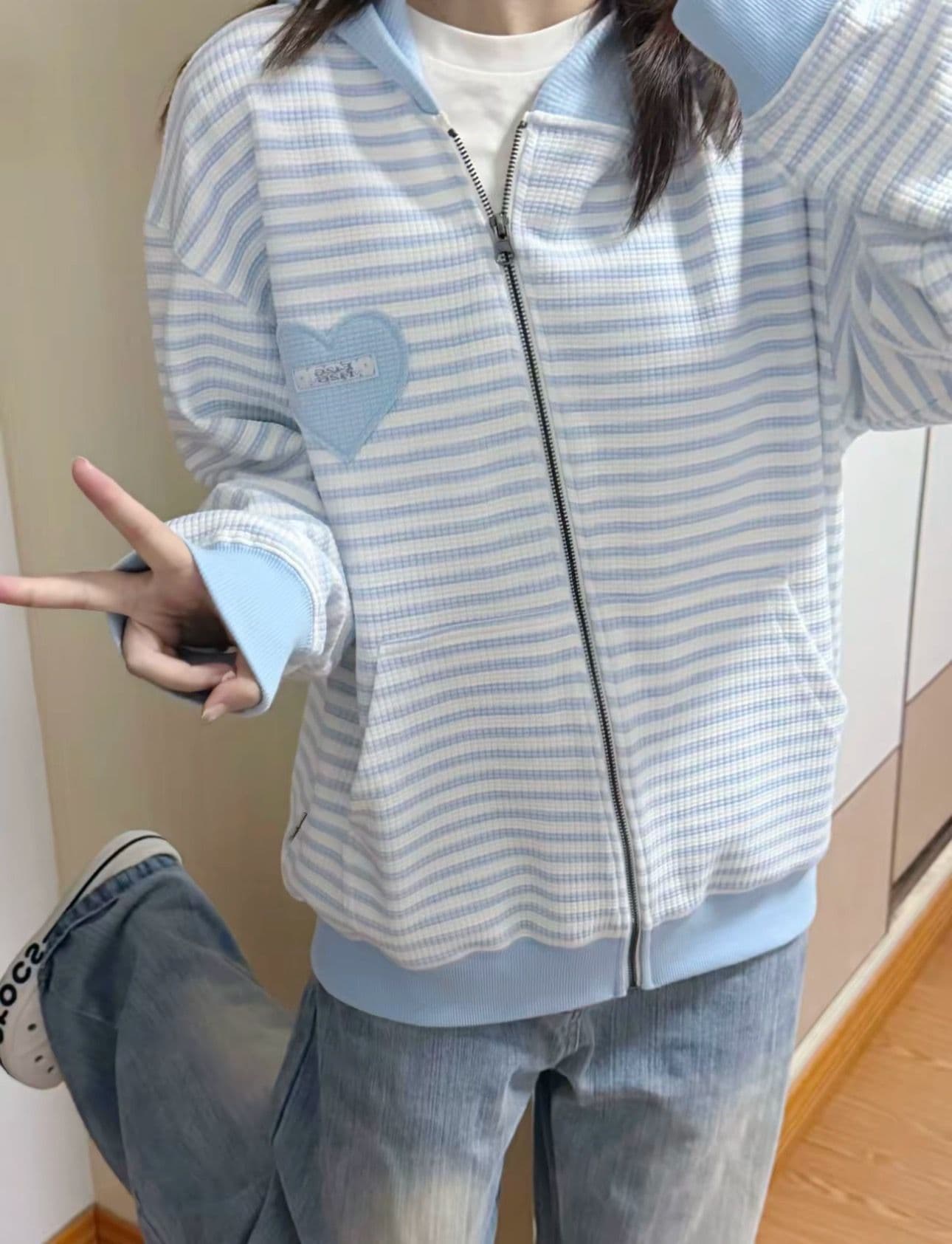 좋은 품질 아메리칸 패치워크 색상 스트라이프 후드 티 스웨터 여성 가을 새로운 한국 스타일 몸매 가꾸기 캐주얼 카디건 코트 트렌디 상세 이미지 9