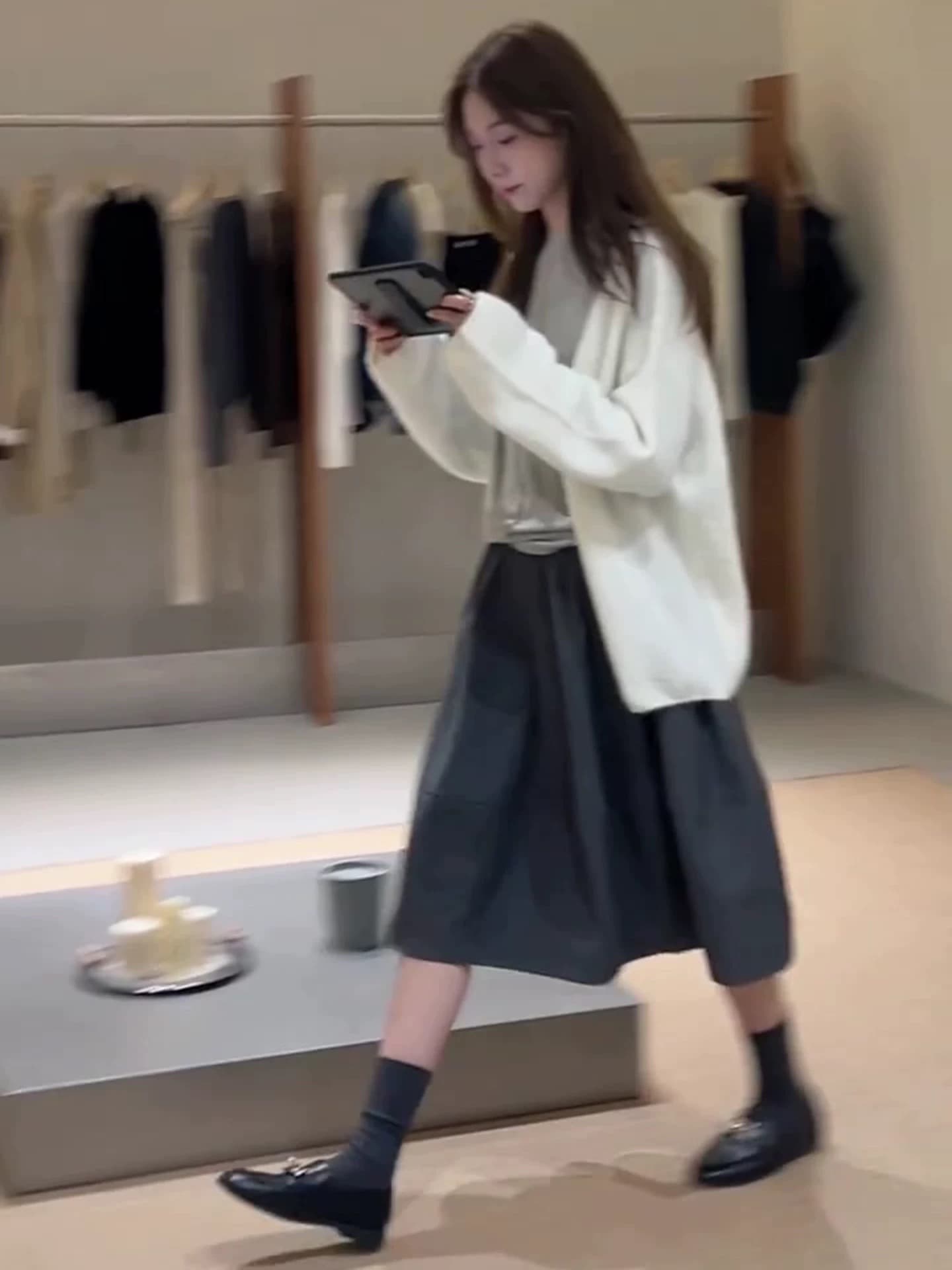 한 부서 느긋한 바람 니트 오픈 가디건 여성 가을 루즈핏 가을 어깨 부드러운 찹쌀 v 칼라 스웨터 코트 상세 이미지 7
