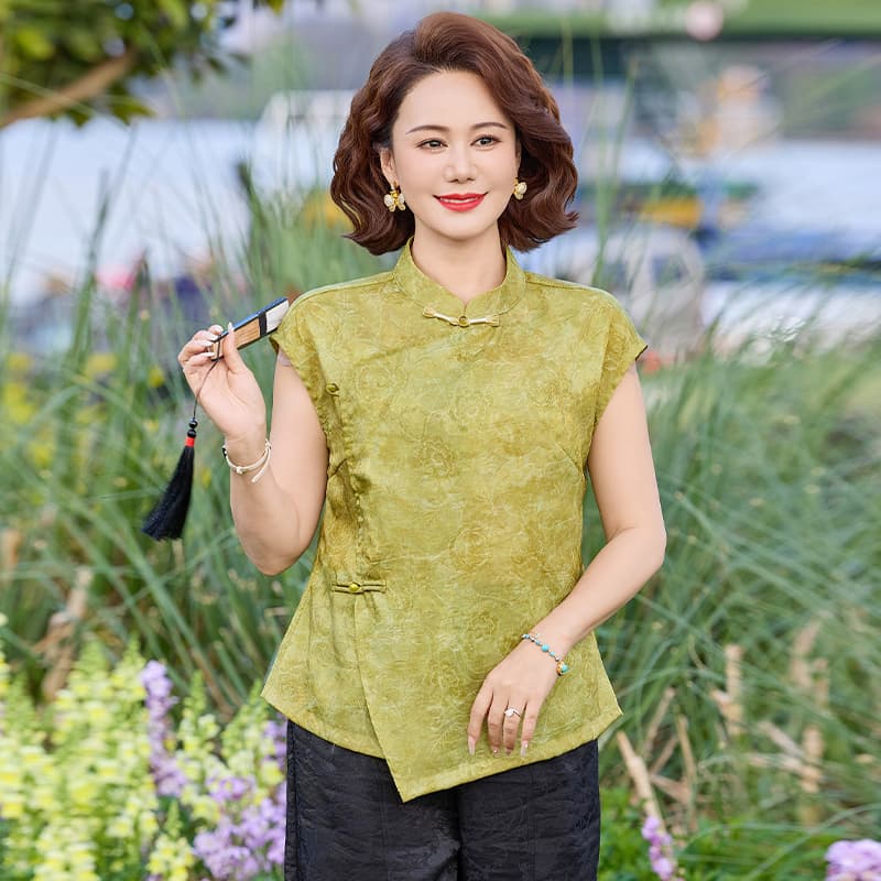 우아함 레트로 스타일 중노년 여성 여름 얇은 스타일 반팔 셔츠 빅 사이즈 루즈핏 핏 스타일 프린트 디자인 편안함 이미지 3
