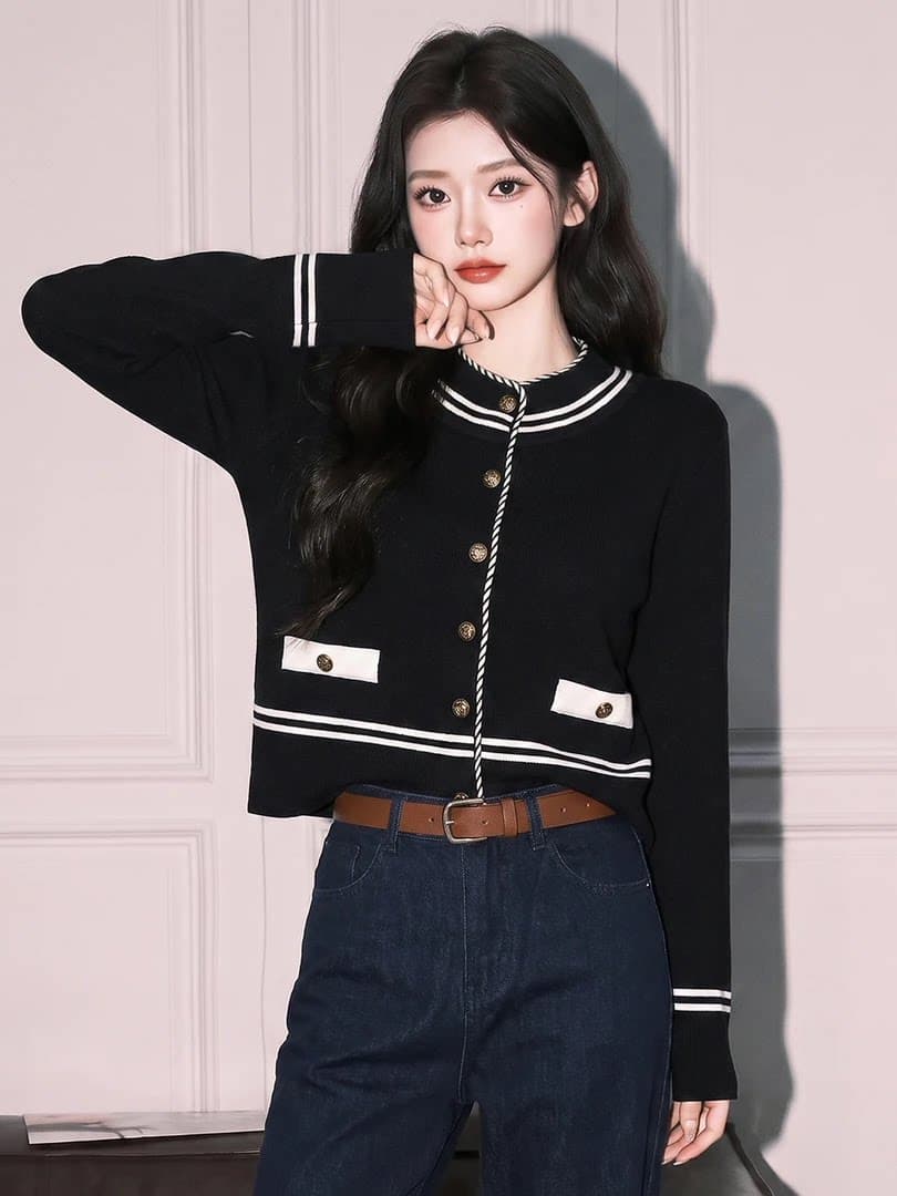 흑인과 백인 더블 스트라이프 스탠드 칼라 스웨터 코트 엠보싱 골드 버클 품격 니트 오픈 가디건 이미지 4