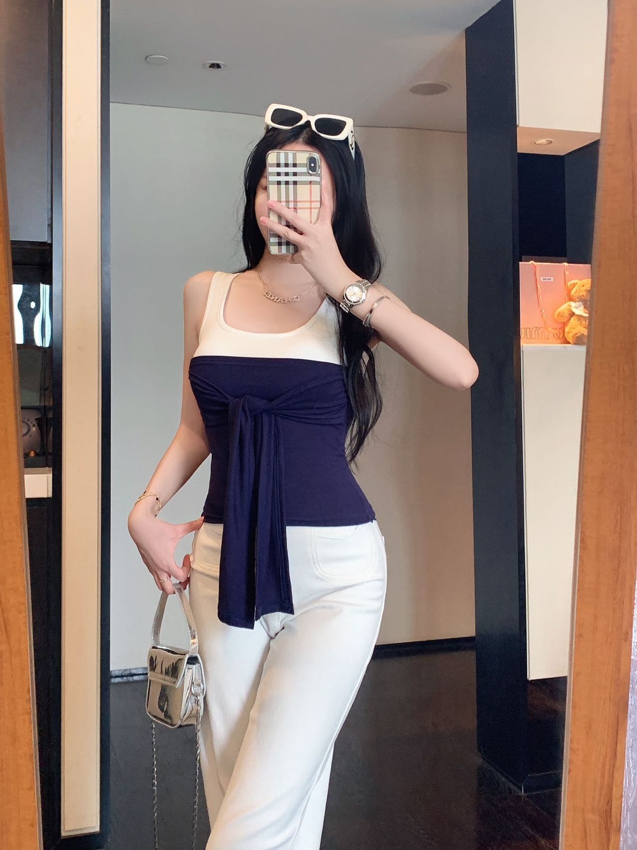 작은 대중 디자인 센스 오프숄더 페이크 레이어드 반팔 티셔츠 여성 여름 레이스업 몸매 가꾸기 슬림해 보이는 쇼트 스타일 맨위 상세 이미지 8