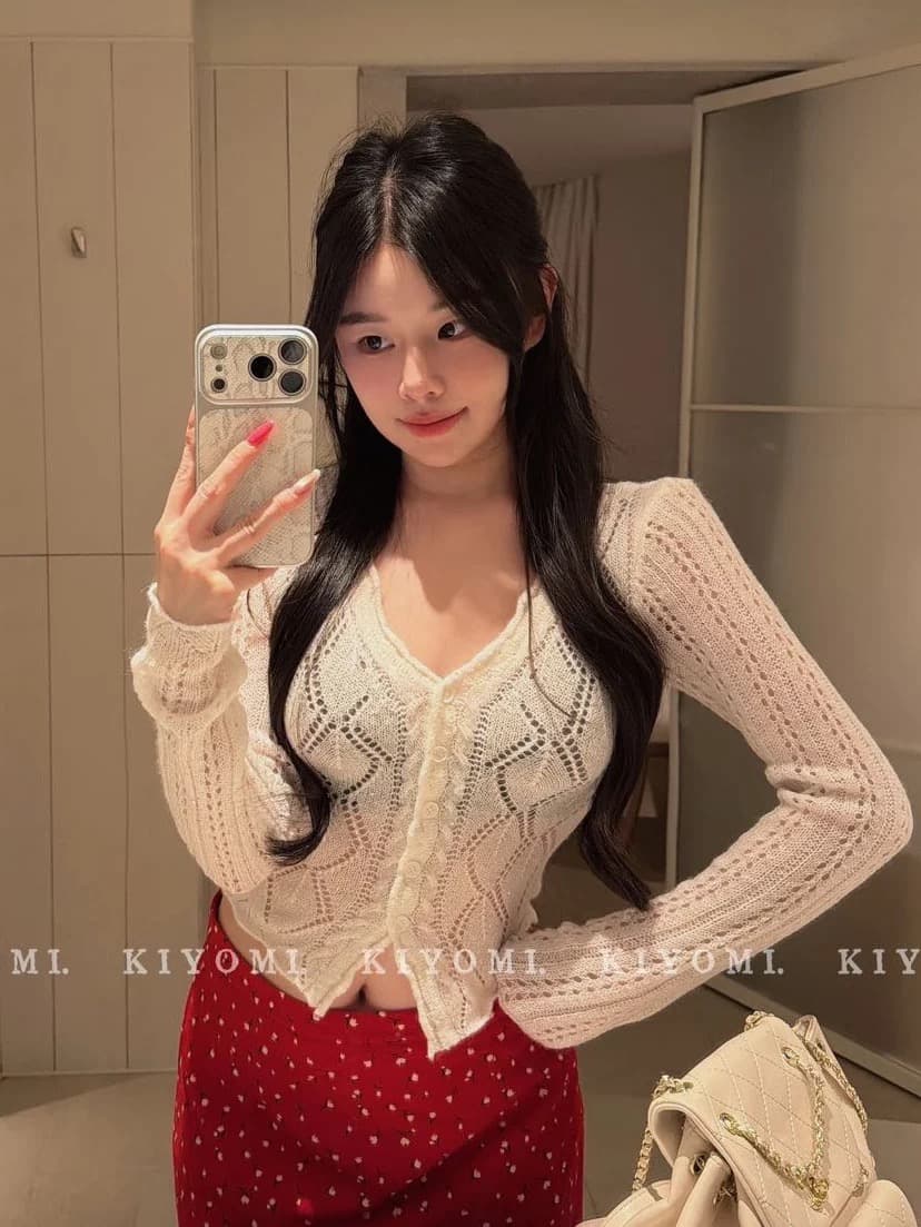 kiyomi 봄 새로운 순수한 욕망 달콤함 V넥 얇은 스타일 작은 샤넬 스타일 링 그리드 홀로우 아웃 스팽글 니트 오픈 가디건 슬림해 보이는 상세 이미지 1