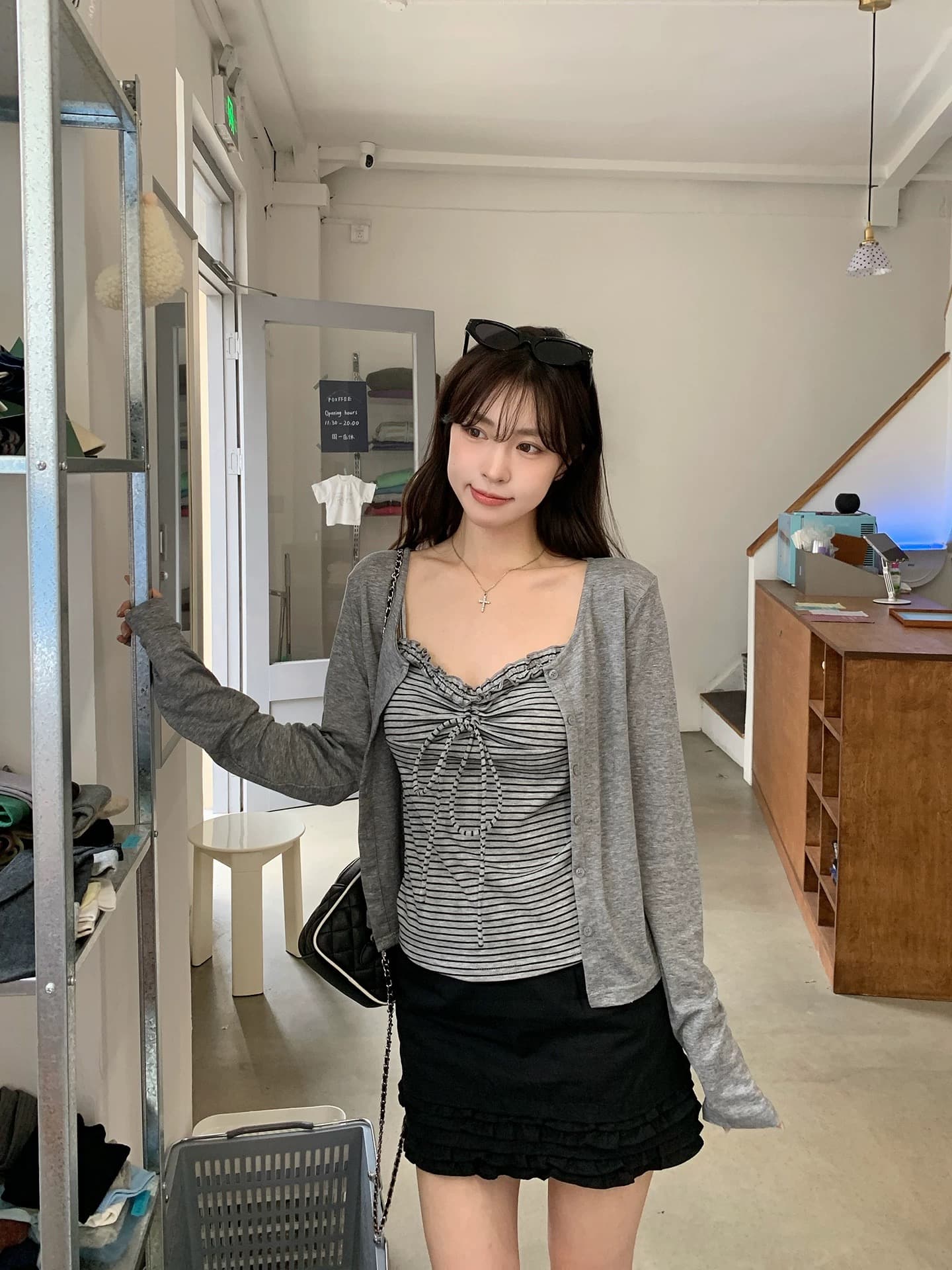 morning bloom 스트라이프 캐미솔 오픈 가디건 투피스 세트 한 부서 착용 가져 가라. 캐주얼 맨위 여성복 상세 이미지 5