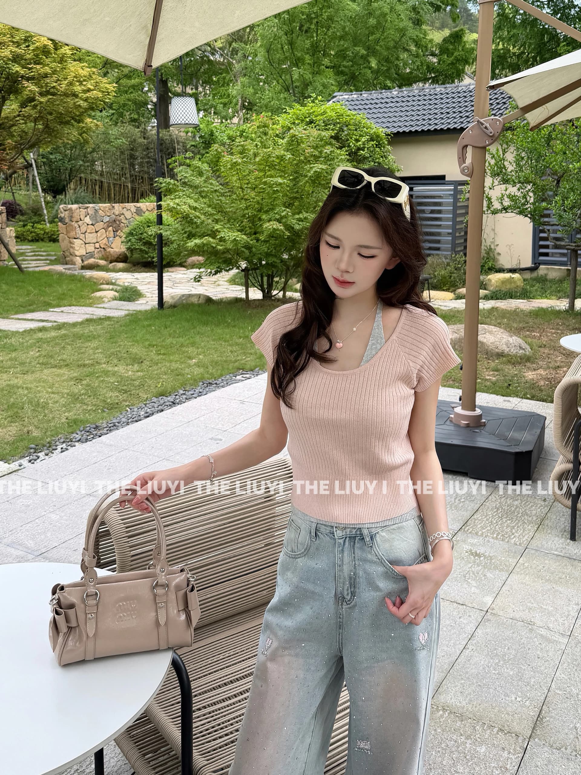 한국 스타일 레트로 스타일 회색 페이크 레이어드 행침 목 니트 반팔 티셔츠 여성 여름 작은 키 착용 가져 가라. 슬림해 보이는 맨위 상세 이미지 4