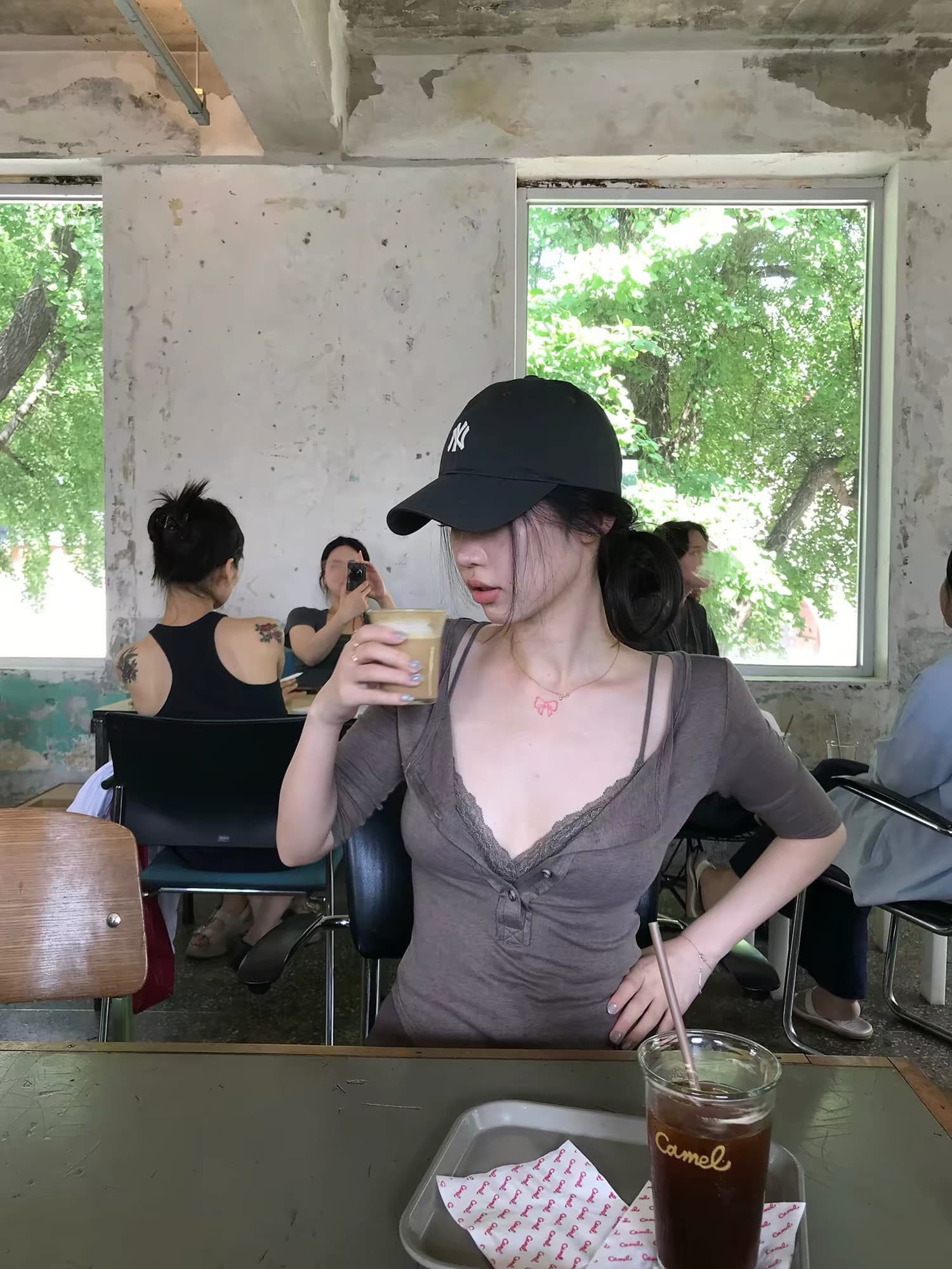 sheepland 욕망 숨겨진 심장 기계 주간 실크 양모 헨리 칼라 반소매 티셔츠 레이스 슬립 속옷 두 조각 여성 세트