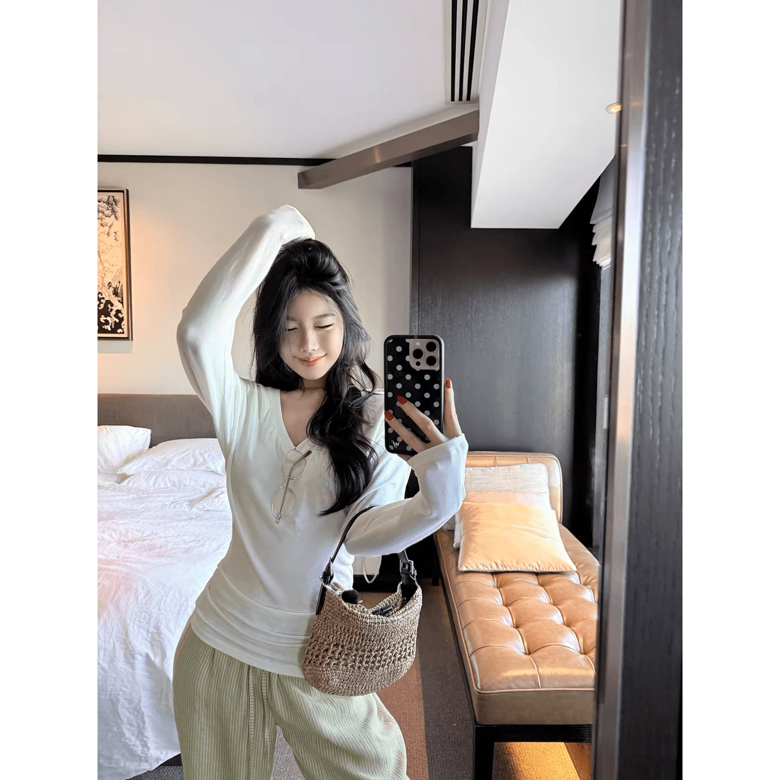 laareetoo 주간 실크 아마 삼색 디자인 센스 V넥 긴팔 티셔츠 여성 여름 다용도 맨위 몸매 가꾸기 슬림해 보이는 이미지 5