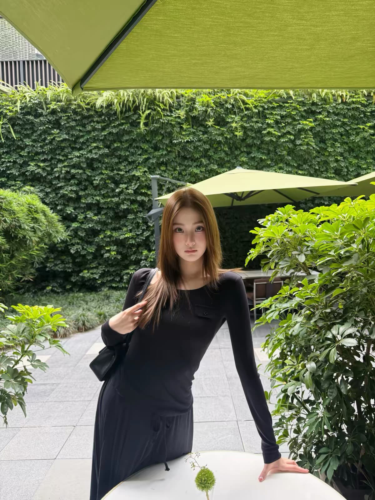 작은 예쁜 허리 주머니 tee 마이크로 볼륨 측면 u 칼라 몸매 가꾸기 라이 경기 서울 주간 실크 코튼 양모 혼방 티셔츠 여성 가을 상세 이미지 5