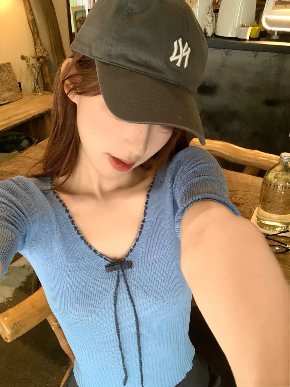 송 긍정적 인 En 파란색 V넥 니트 5 점 소매 중간 소매 티셔츠 여성 가을 한 부서 나비 매듭 몸매 가꾸기 반팔 작은 맨위 상세 이미지 2