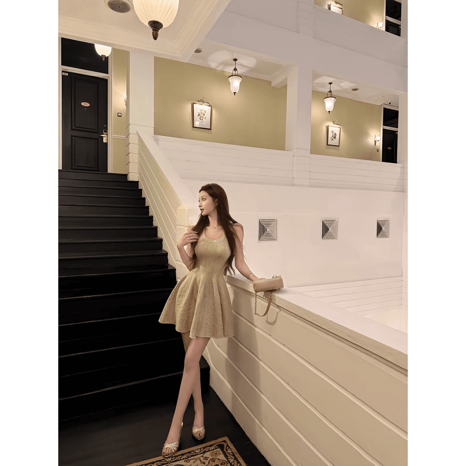 okmashop 矜贵 작은 천 골드 민소매 여성 드레스 여름 고대 조기 천 골드 센스 품격 허리 수축 치마 이미지 5