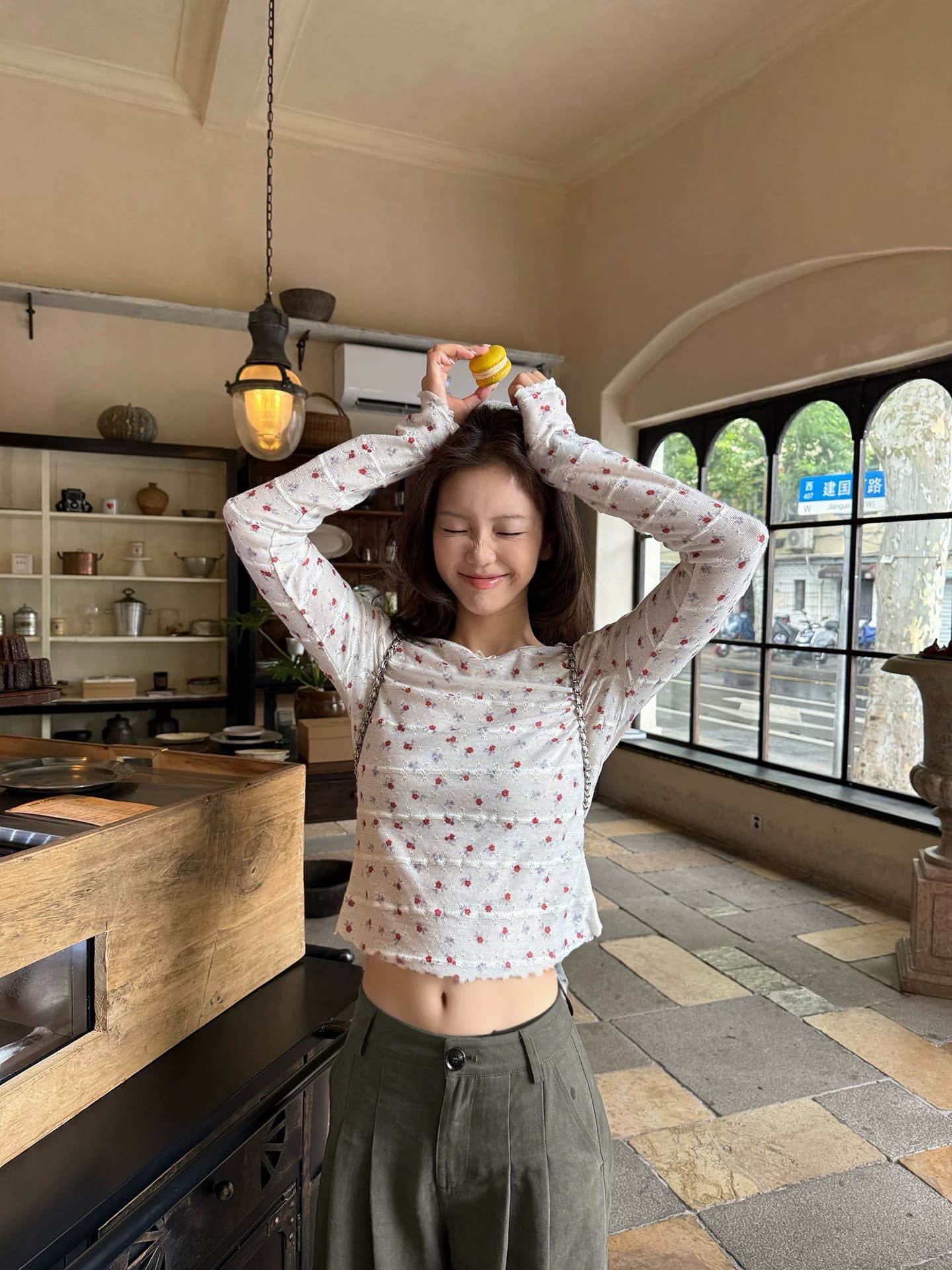 tuuuh 그림 그림책 깨진 라스베리 부드러운 셔츠 살구 바닥 꽃무늬 라운드 넥 프릴 긴팔 맨위 여성 기본 셔츠 이미지 2