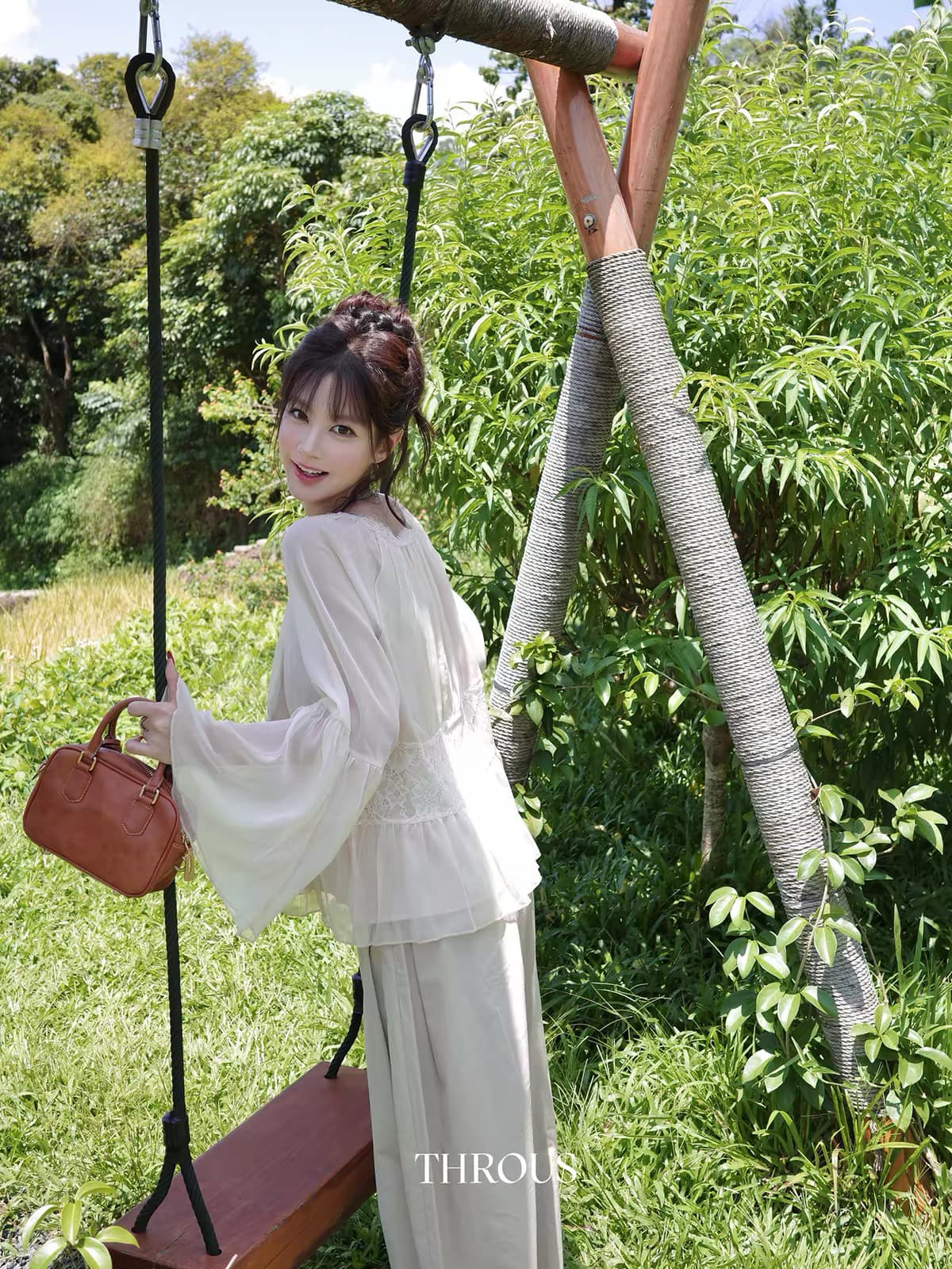 감사합니다. 아니요 고기 레이스 조각 레이스 시폰 셔츠 여성 가을 부드러운 바람 레트로 루즈핏 슬림해 보이는 디자인 센스 맨위 상세 이미지 3