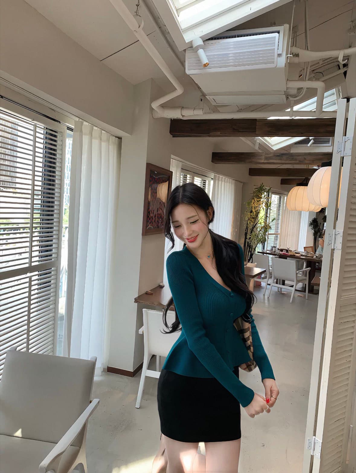 farte shop 블루스 플로팅 라이트 푸른 녹색 깊은 v 긴팔 진자 털 짠 셔츠 여성 봄 가을 허리 수축 맨위 상세 이미지 4