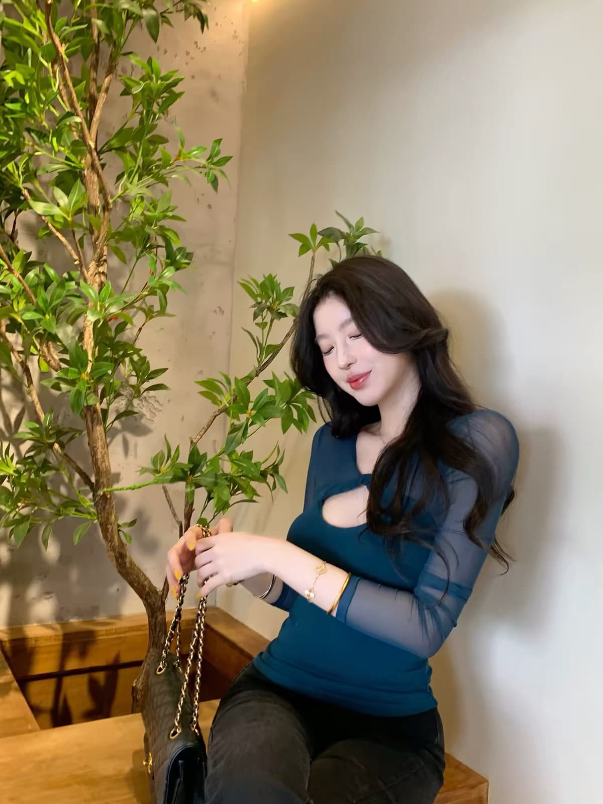 farte shop 실 센스 숙박 화이트 비틀림 망사 긴팔 홀로우 아웃 티셔츠 여성 봄 가을 허리 수축 맨위 상세 이미지 5