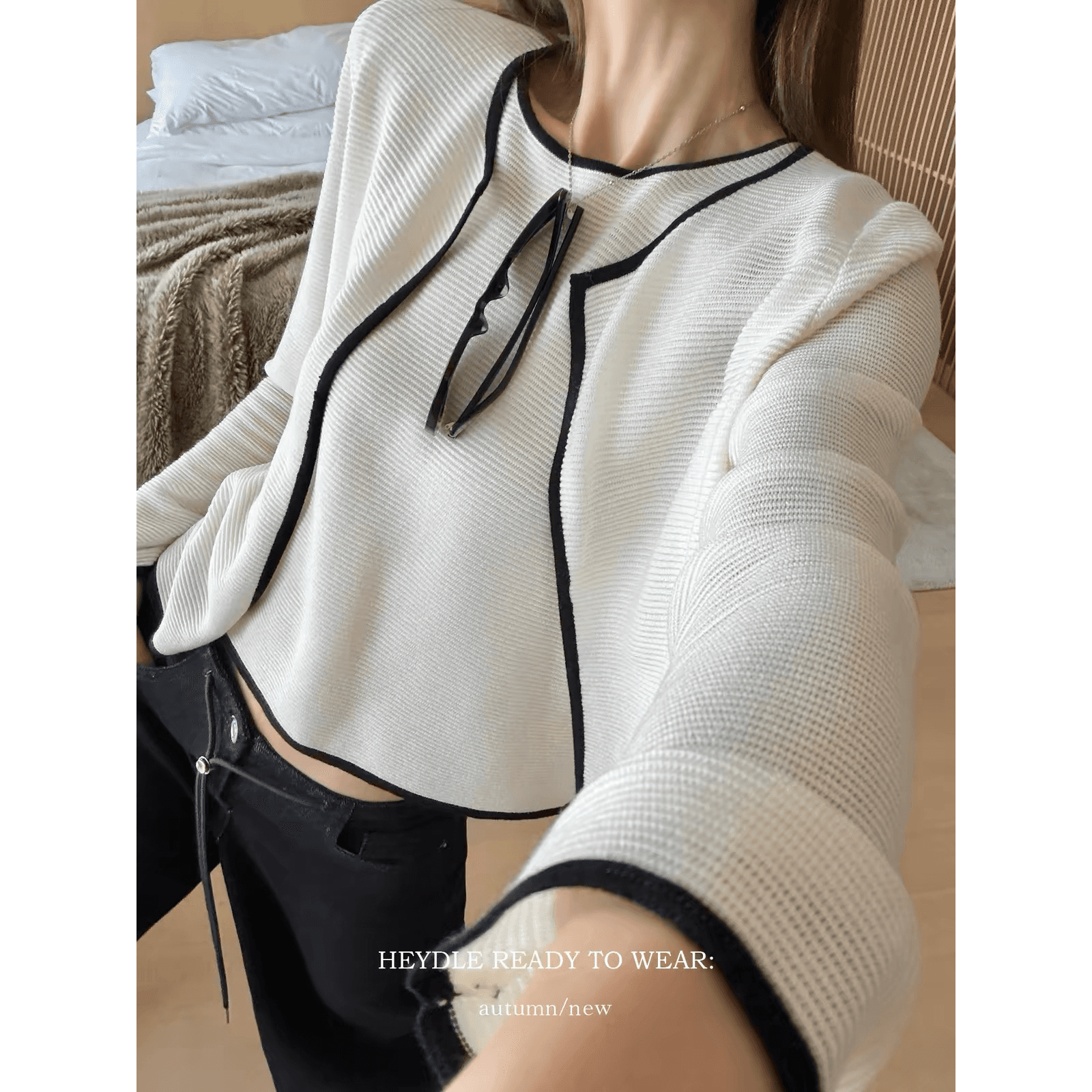 검은 콩 흠 부드러운 조용한 럭셔리 프랑스식 흑인과 백인 배색 니트 오픈 가디건 미니멀리즘 라운드 넥 민소매 투피스 조끼 이미지 5