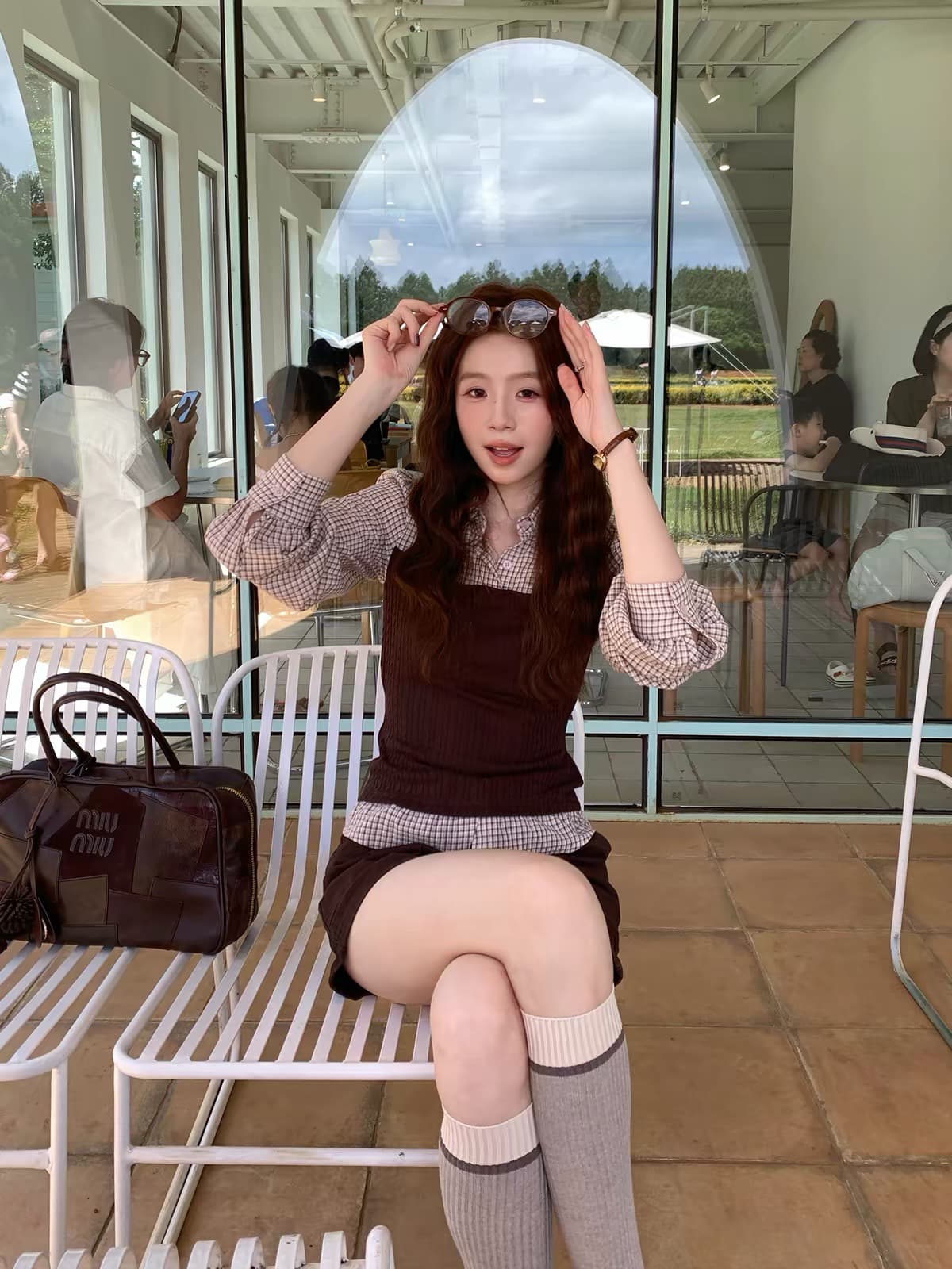 even 하나 원자바오 가을의 날 브라운 니켈 한 부서 높음 지혜 센스 패치워크 페이크 레이어드 체크무늬 니트 맨위 긴팔 상세 이미지 4