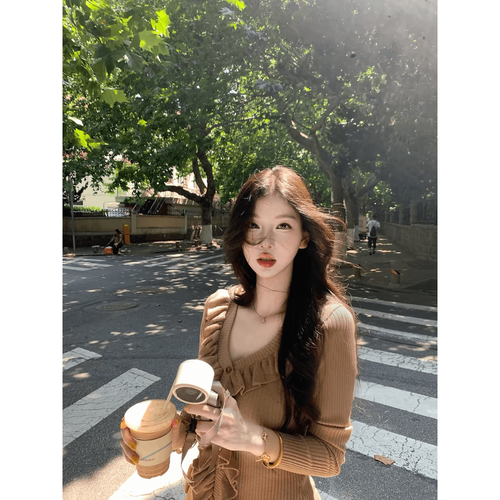 farte shop 레이스 마음 카키 색 V넥 프릴 여성 드레스 봄 가을 타이트 스커트 미니 스커트 이미지 5
