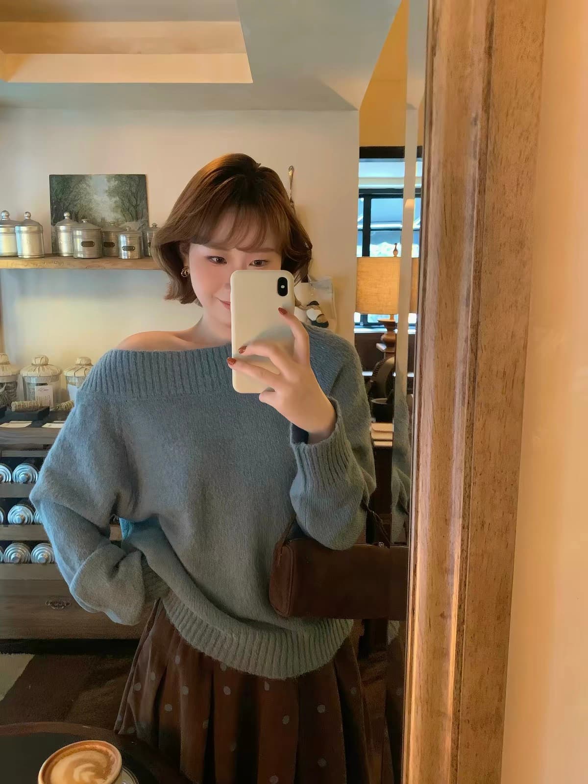 분위기 센스 주간 접시 2026 가을 새로운 오프숄더 여성 작은 청신 연령 감소 품격 루즈핏 슬림해 보이는 니트 스웨터 상세 이미지 3