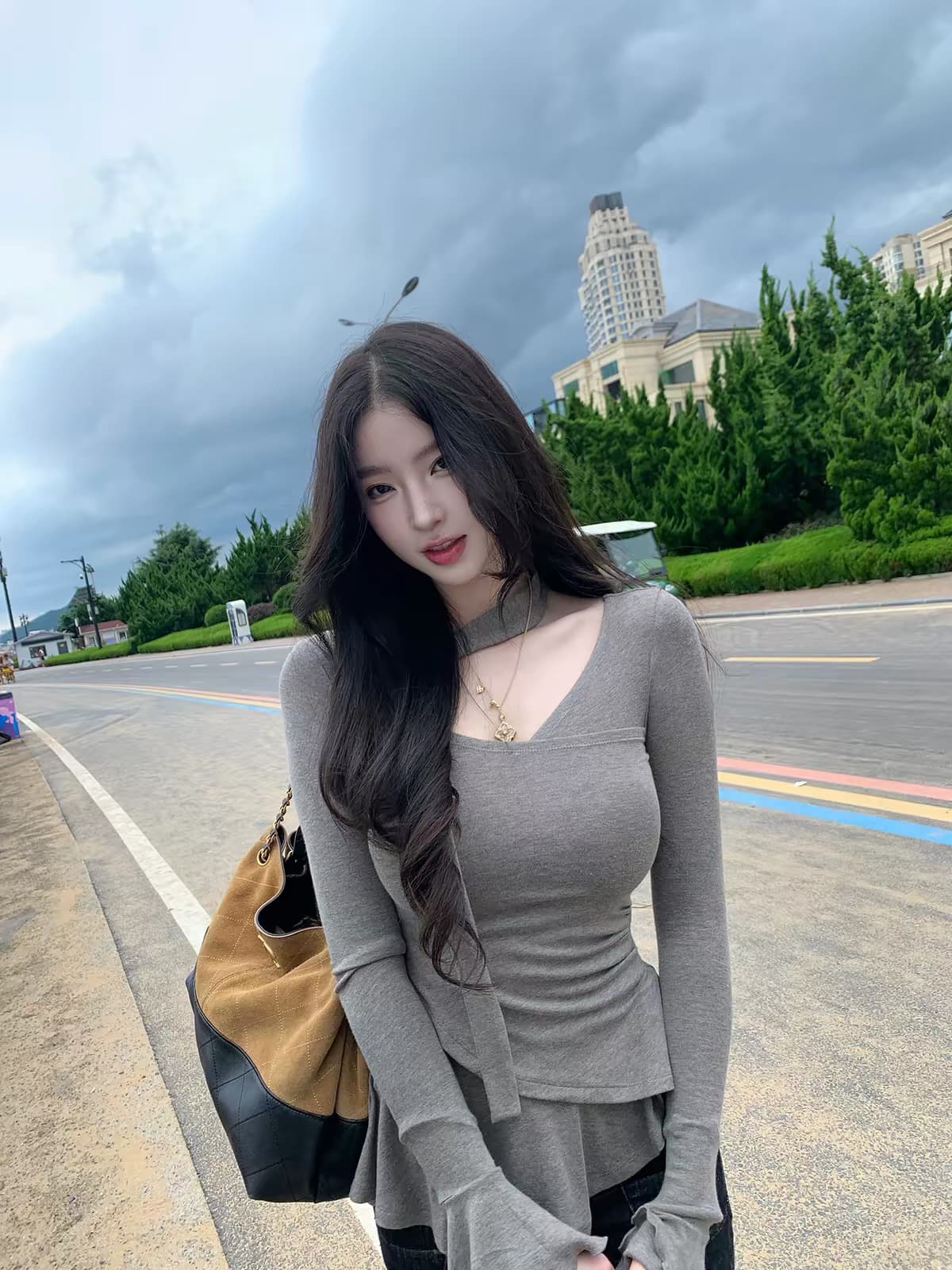 farte shop 감각 숙박 화이트 V넥 리본 나팔 소매 펌프 Pleat 티셔츠 여성 봄 가을 허리 수축 맨위 상세 이미지 4