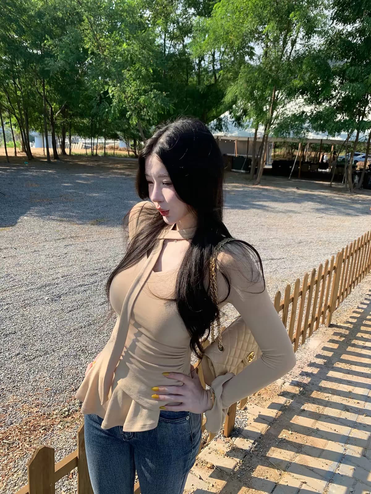 farte shop 감각 숙박 화이트 V넥 리본 나팔 소매 펌프 Pleat 티셔츠 여성 봄 가을 허리 수축 맨위 상세 이미지 5