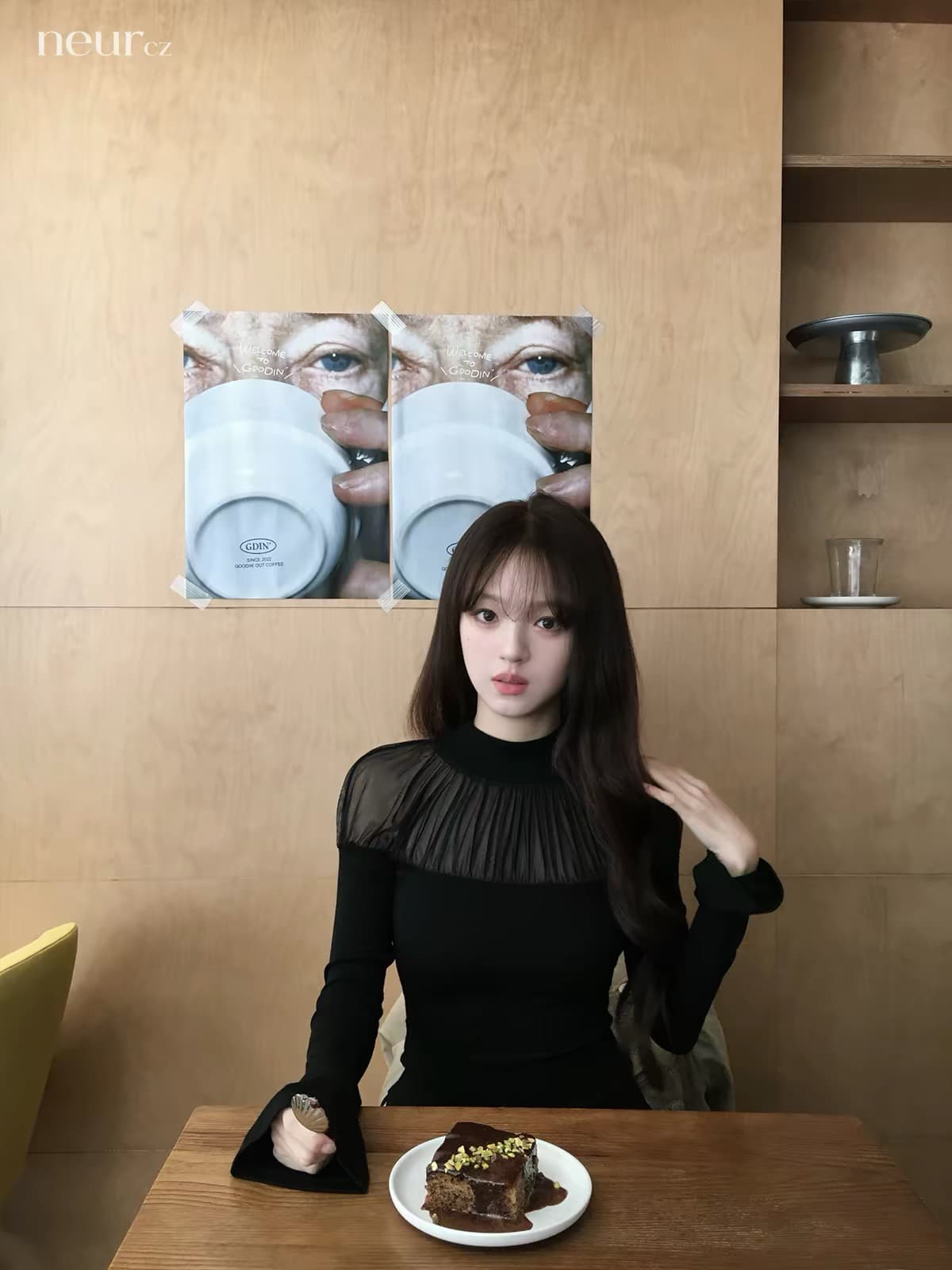 neurcz 주름 반하이넥 슬림해 보이는 긴팔 맨위 여성 가을 망사 패치워크 기본 셔츠 분위기 센스 인사이드 가져 가라. 상세 이미지 4