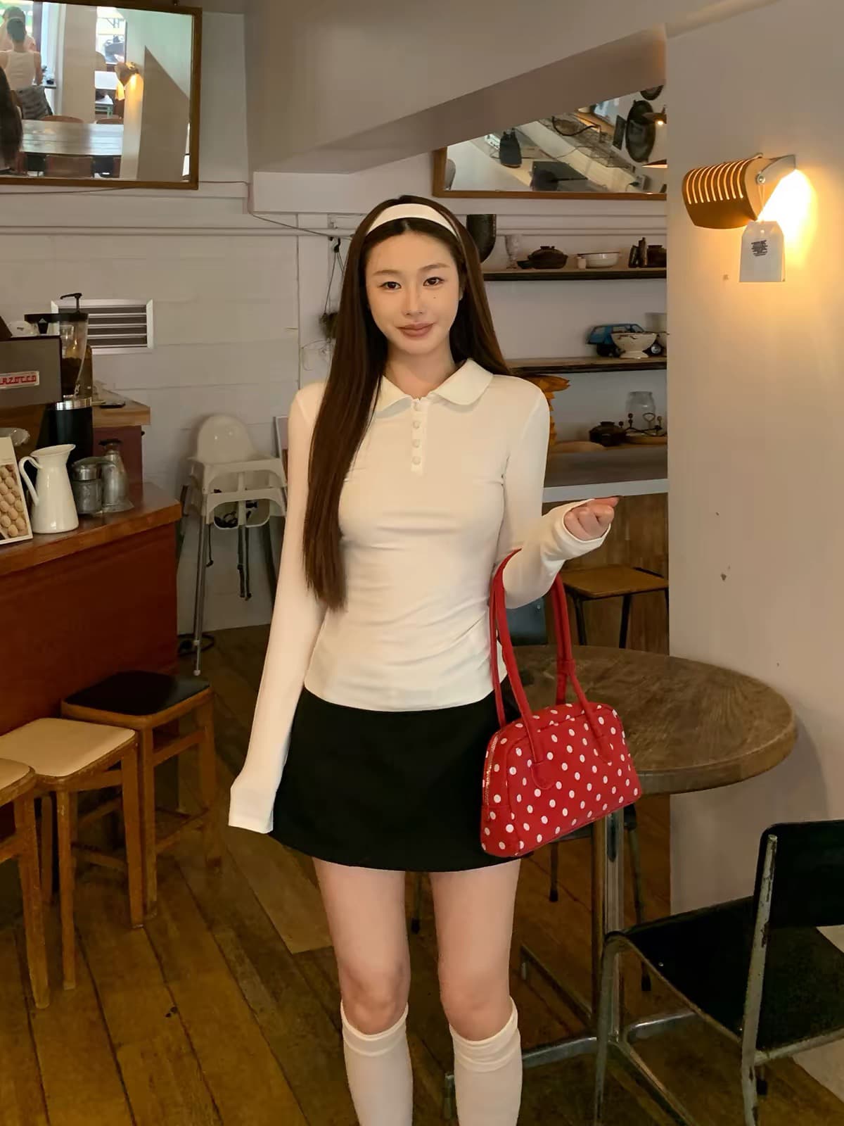 레드 맨 내부에 가져 가라. 기본 셔츠 여성 이른 가을 착용 가져 가라. 2026 새로운 긴팔 티셔츠 슬림해 보이는 한 부서 디자인 센스 맨위 상세 이미지 3