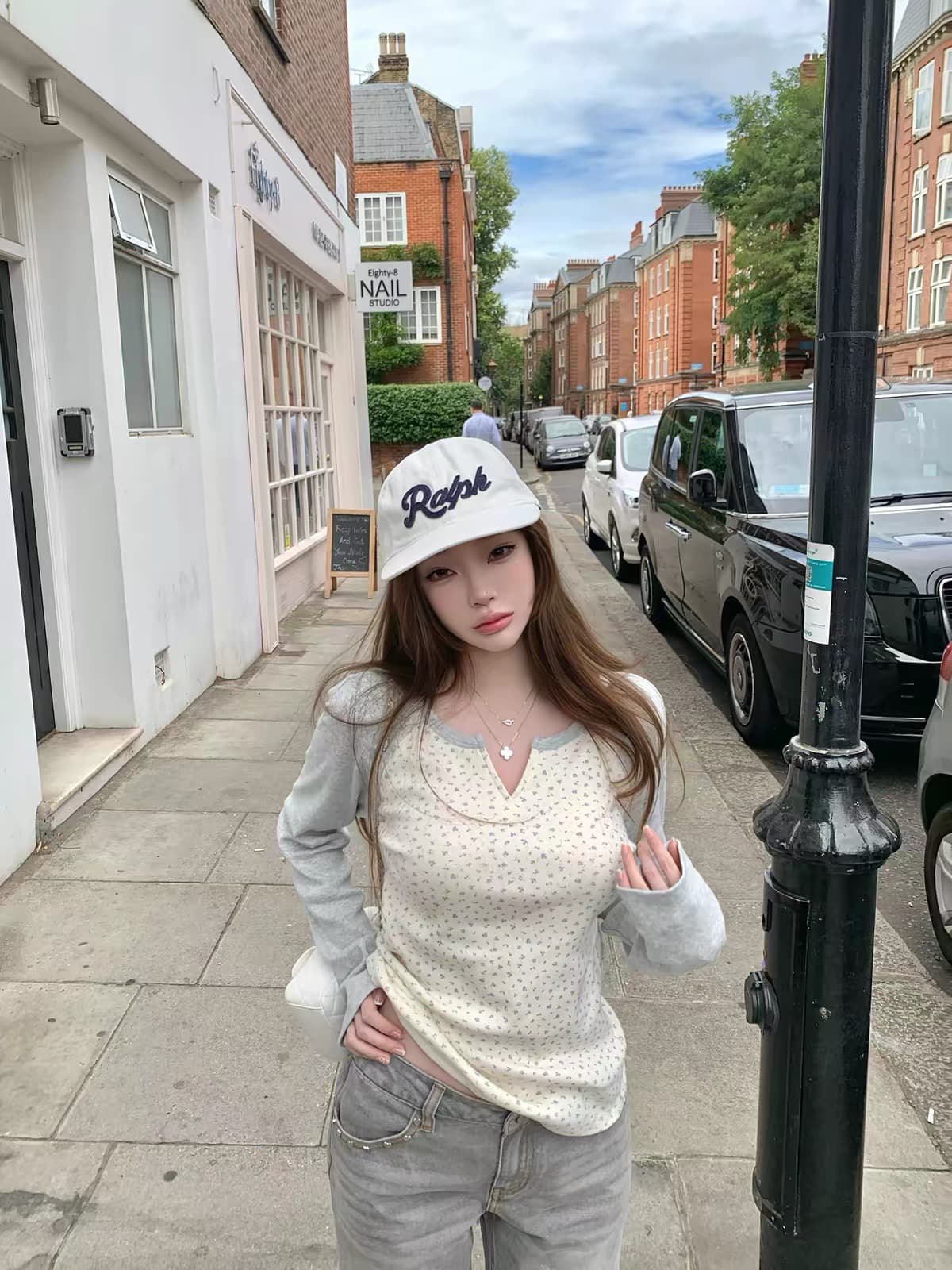 suuuicee 꽃 작 은 상자 파편 작은 v 종류 라운드 넥 디자인 삽입 어깨 소매 꽃무늬 프린트 긴팔 티셔츠 상세 이미지 3