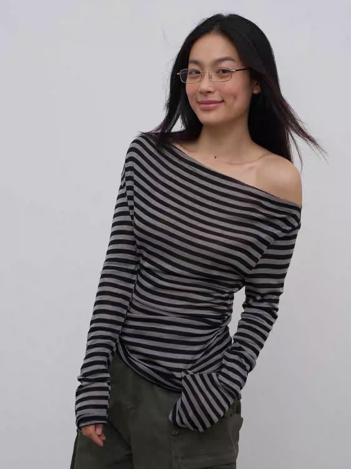 rebornique 오리지널 디자인 스탠드 칼라 잘림 넓은 어깨 짧은 외투 레트로 천년기 센스 양모 망토 맨위 상세 이미지 2