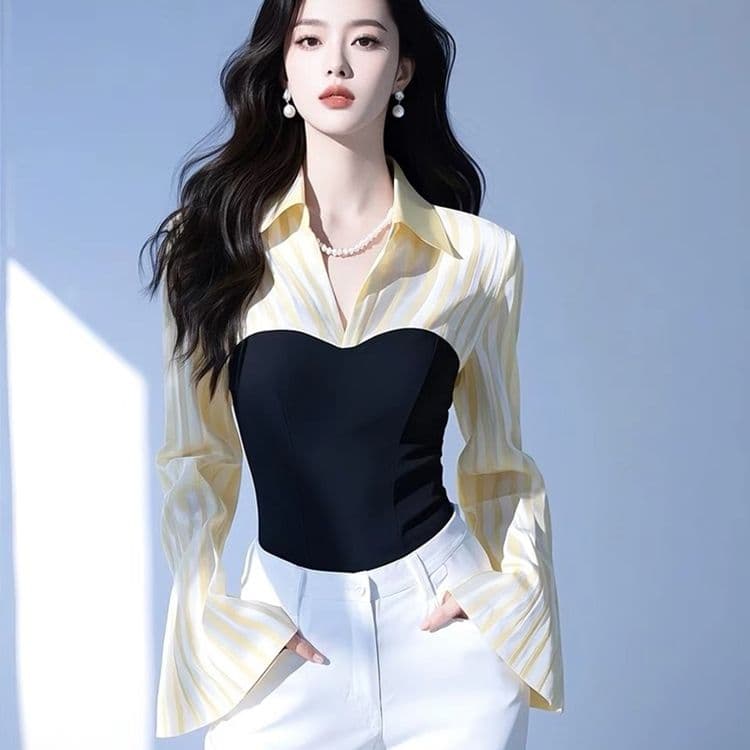 봄 새로운 파란색 스트라이프 패치워크 여성 셔츠 고유 한 아름다운 나팔 소매 경력 프랑스식 페이크 레이어드 셔츠 여성 상세 이미지 6