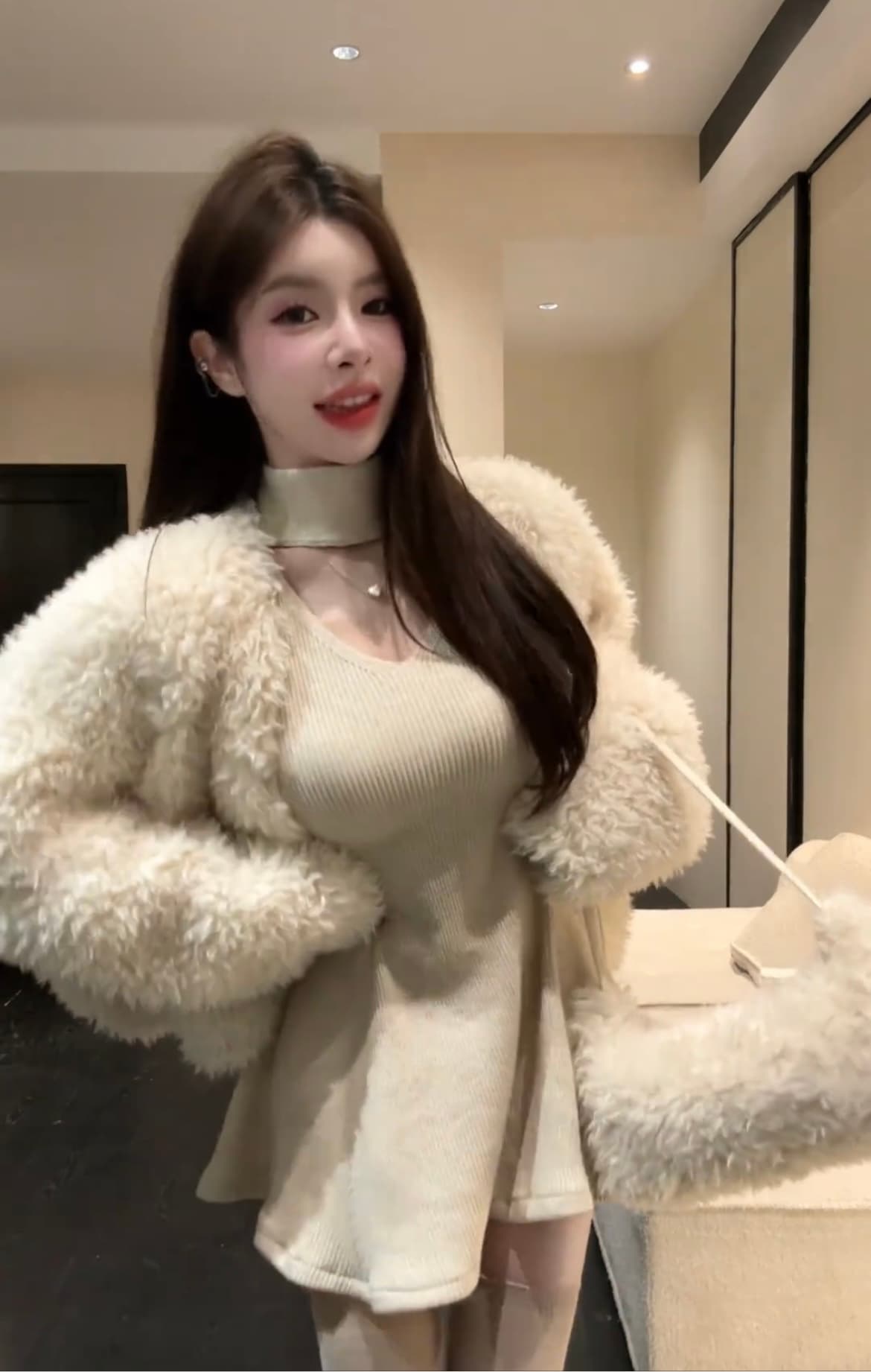 2026 새로운 행침 목 V넥 니트 슬림해 보이는 여성 드레스 순수한 욕망 바람 몸매 가꾸기 허리 수축 신축성 나팔 소매 A라인 스커트 상세 이미지 7