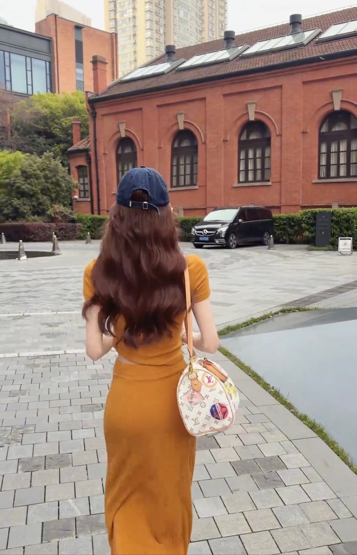 순수한 욕망 바람 세트 여성 짧은 타이트 반팔 티셔츠 하이웨이스트 펌프 로프 디자인 품격 한 마디 반신 스커트 투피스 세트 상세 이미지 6