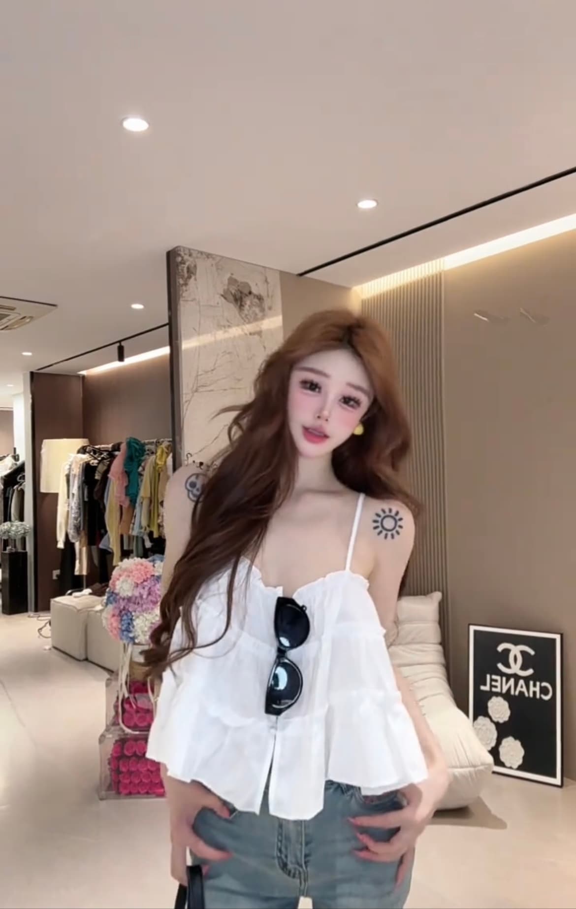 2026 여름 새로운 달콤한 자매 바람 프릴 캐미솔 주름 연령 감소 다용도 패션 외국 가스 맨위 착용 가져 가라. 이미지 3