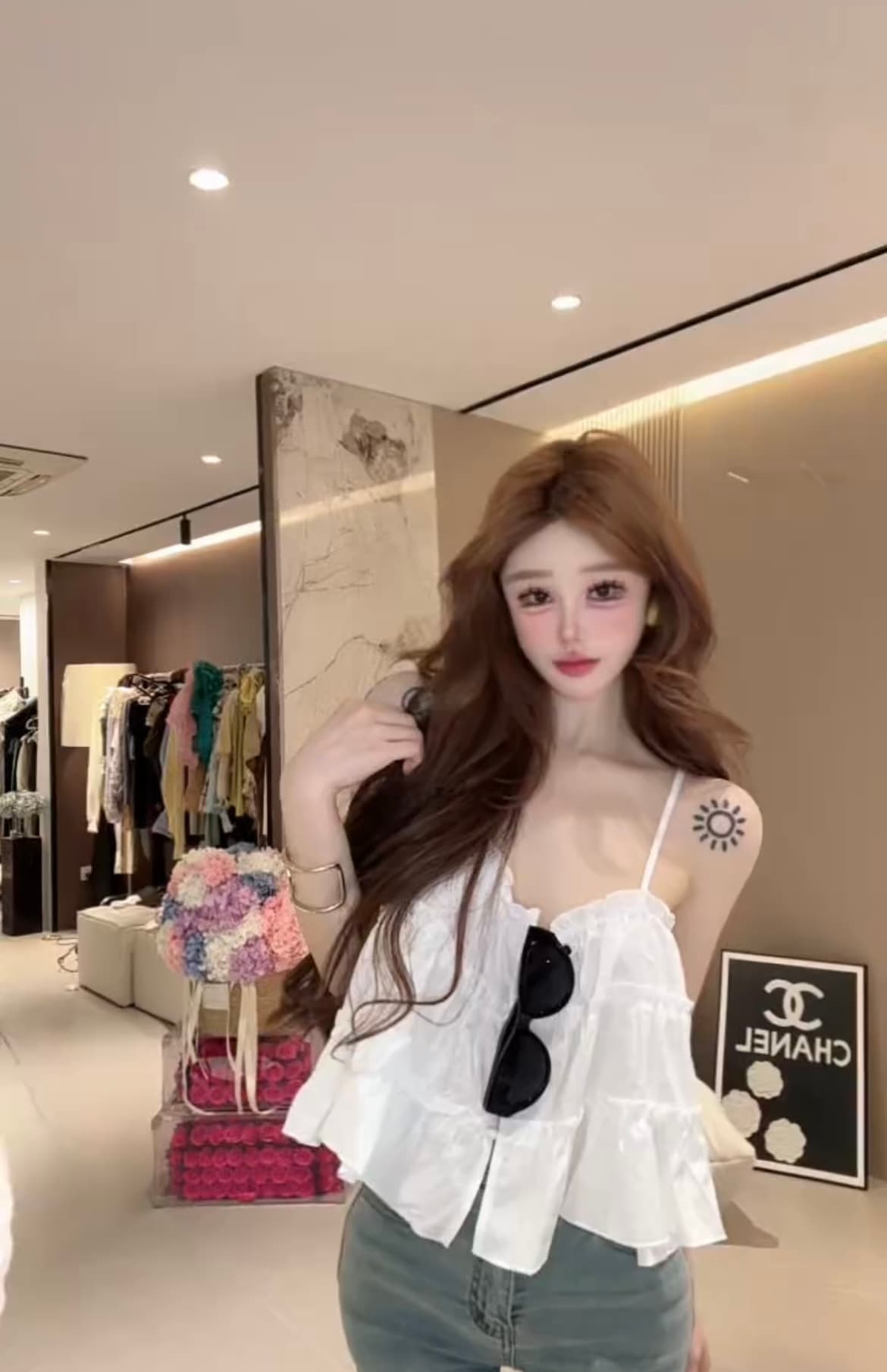 2026 여름 새로운 달콤한 자매 바람 프릴 캐미솔 주름 연령 감소 다용도 패션 외국 가스 맨위 착용 가져 가라. 상세 이미지 5