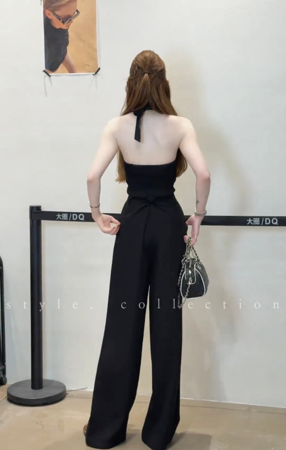 한국 스타일 디자인 센스 비틀림 행침 목 V넥 민소매 쇼트 스타일 조끼 맨위 여름 새로운 하이웨이스트 와이드 레그 팬츠 세트 상세 이미지 8