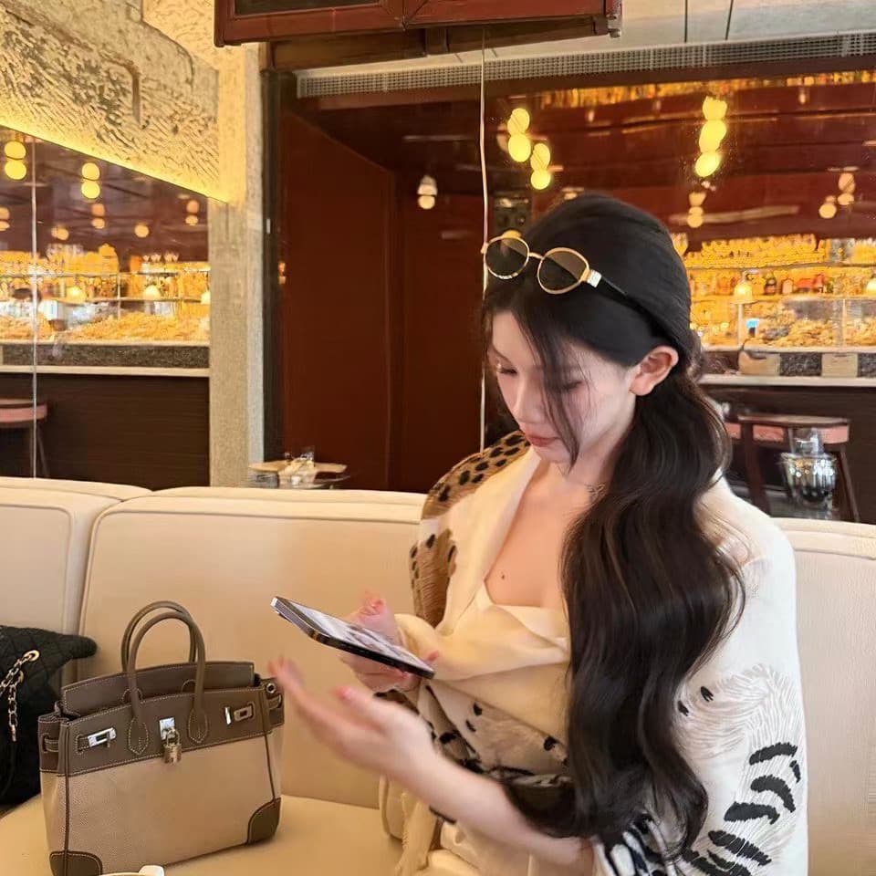 명문 여성 품격 오래된 돈 바람 프린트 스카프 여자 2026 새로운 여행 사진 찍기 세련된 고급 센스 숄 스카프 이미지 5