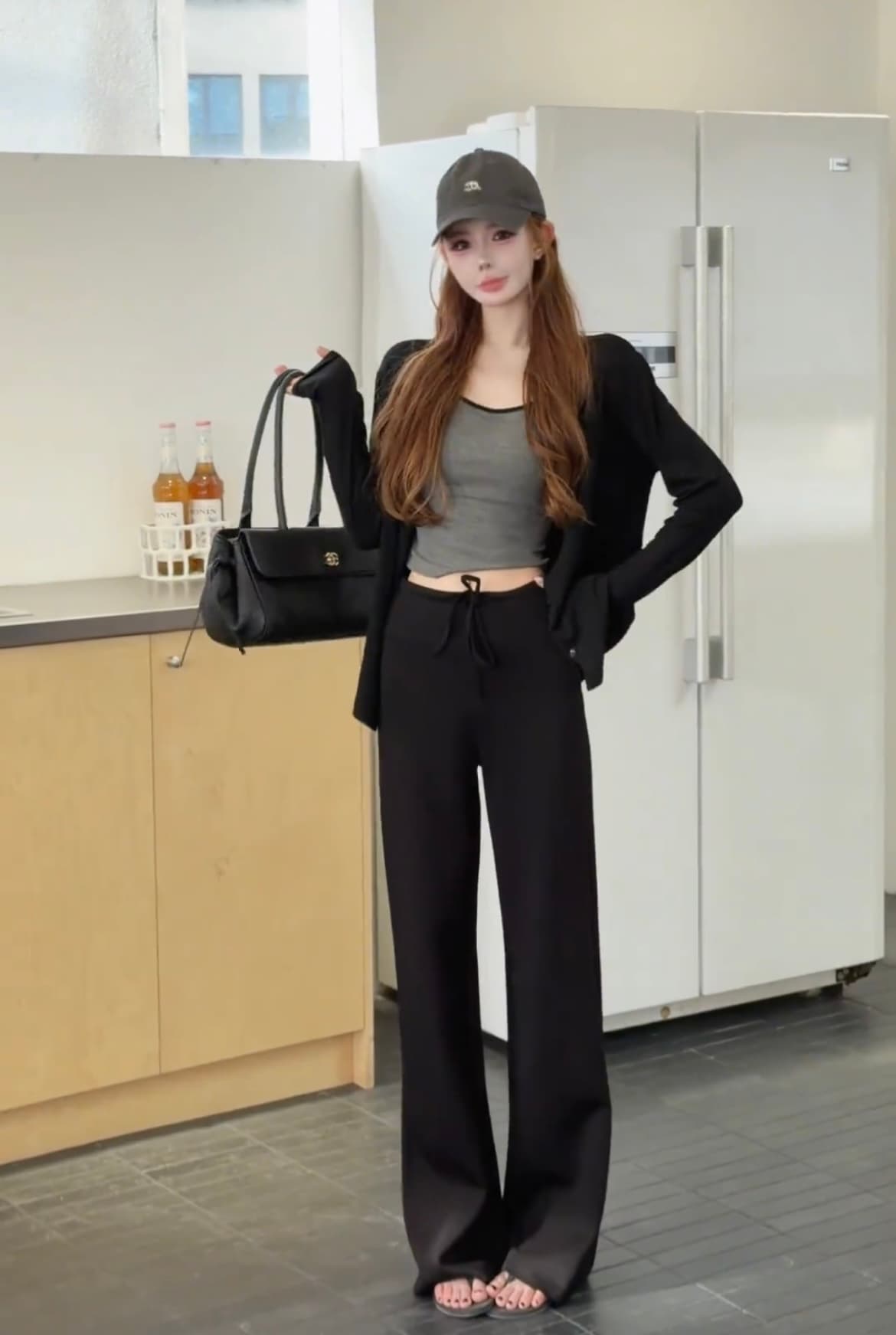한 부서 핫걸 캐미솔 긴팔 오픈 가디건 쇼트 스타일 투피스 세트 넓은 다리 길이 바지 세 조각 세트 여성 가을 상세 이미지 3