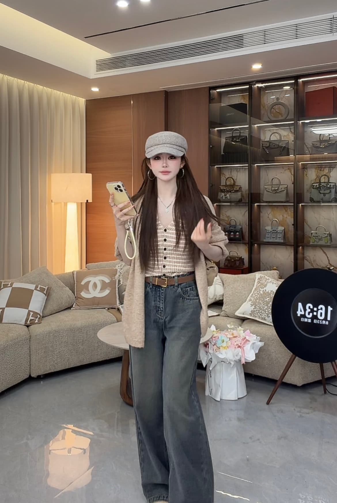 웨스트 En 맞춤 세련된 모델 학생 2026 가을 겨울 새로운 한 부서 배색 조끼 니트 오픈 가디건 투피스 세트 상세 이미지 3