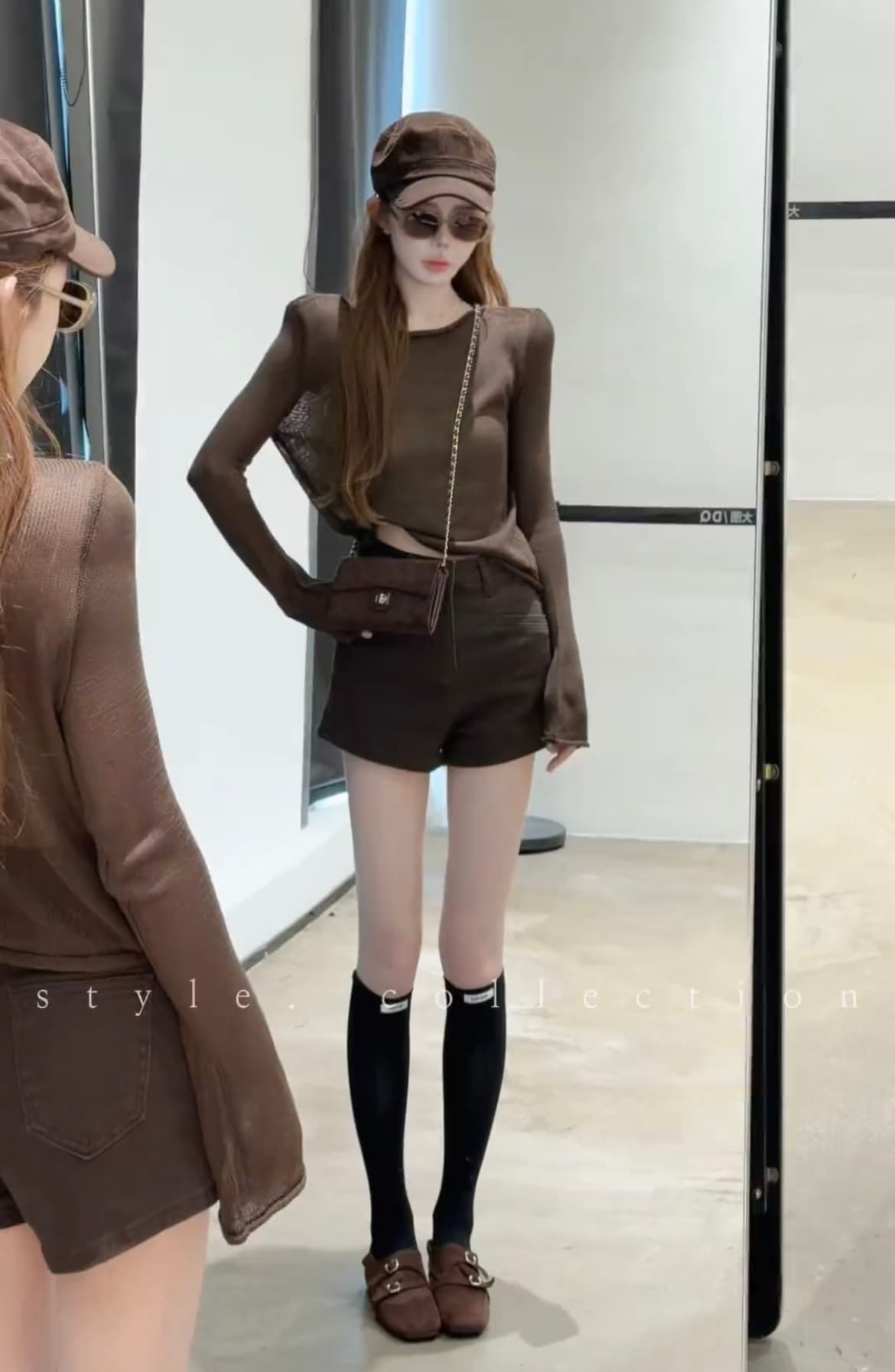 한 부서 느긋한 바람 라운드 넥 긴팔 티셔츠 여성 가을 새로운 몸매 가꾸기 슬림해 보이는 품격 외출용 인사이드 잡아라. 의류