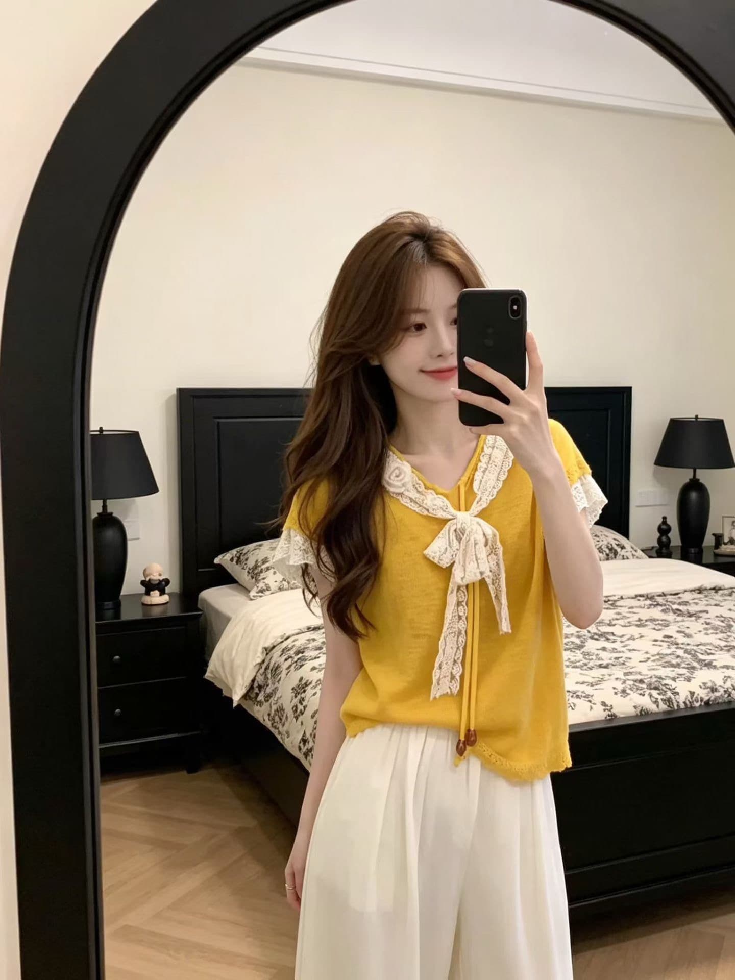 도파민 바람 세트 여성 여름 한 부서 쇼트 스타일 레이스 조각 V넥 반팔 맨위 대나무 마디 마 상세 이미지 3