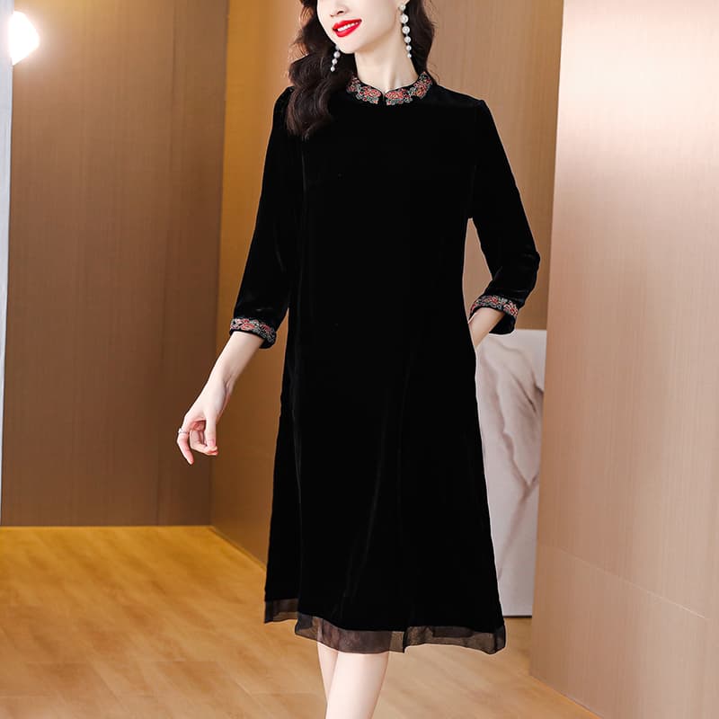 2026 년 가을 새로운 여성 드레스 레트로 작은 대중 디자인 센스 외국 가스 루즈핏 슬림해 보이는 자수 칼라 롱 스커트 이미지 3