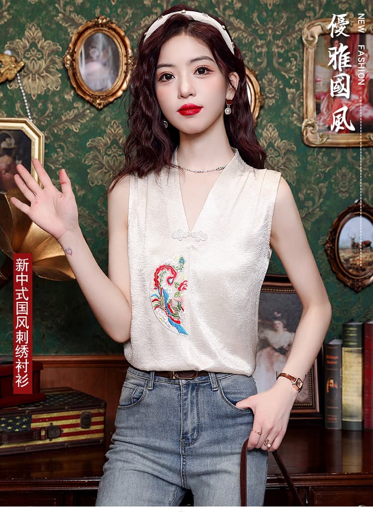 2026 여름 새로운 차가운 여름 디자인 센스 민소매 v 맨위 칼라 레트로 작은 대중 상세 이미지 1