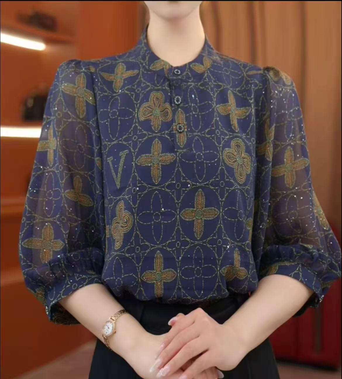 2026 여름 새로운 윤진 실크 프린트 라운드 넥 맨위 상세 이미지 1