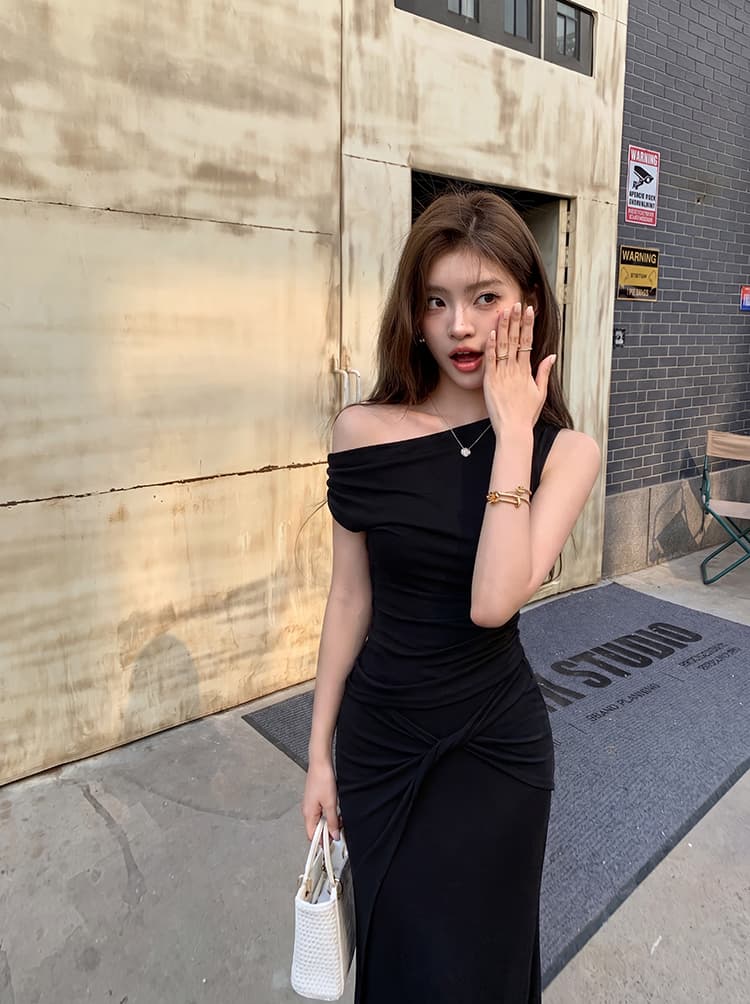 실사 2026 여름 드레스 새로운 디자인 센스 흔들다 칼라 비스듬한 어깨 티셔츠 맨위 여성 비틀림 반신 스커트 타이트 스커트 인어 꼬리 스커트 상세 이미지 16