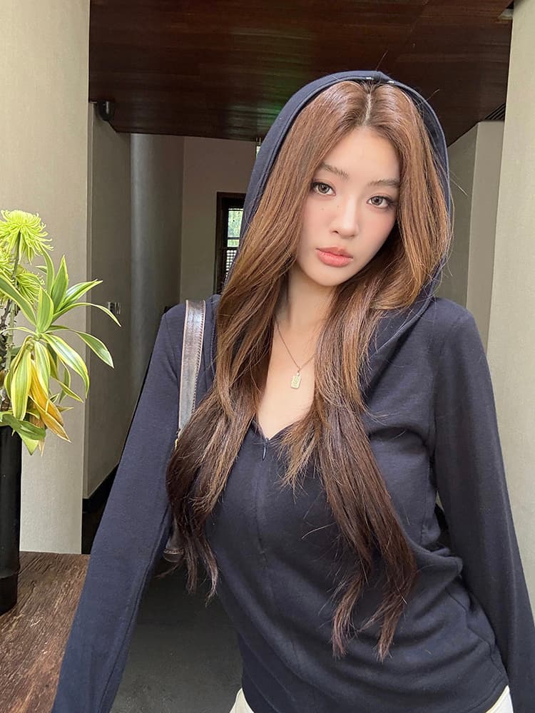 실사 2026 가을 새로운 클래식 캐주얼 까마귀 후드티 몸매 가꾸기 슬림해 보이는 캐주얼 다용도 긴팔 맨위 여성 상세 이미지 40