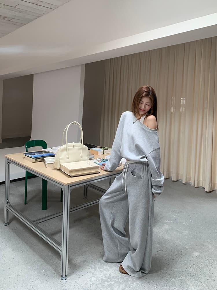 실사 2026 가을 새로운 디자인 센스 비스듬한 어깨 후드티 행침 목 조끼 와이드 레그 팬츠 긴 바지 세 조각 세트 여성 상세 이미지 23