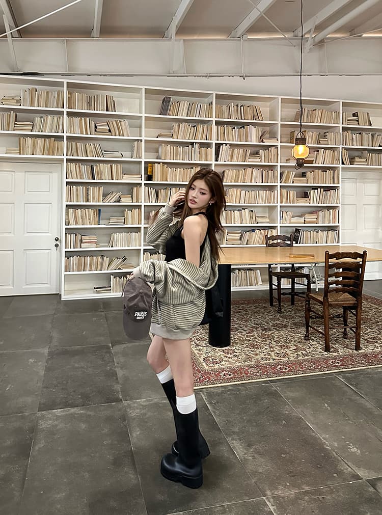 실사 2026 가을 새로운 아메리칸 레트로 스트라이프 후드티 여성 코트 느긋한 루즈핏 캐주얼 까마귀 맨위 상세 이미지 30