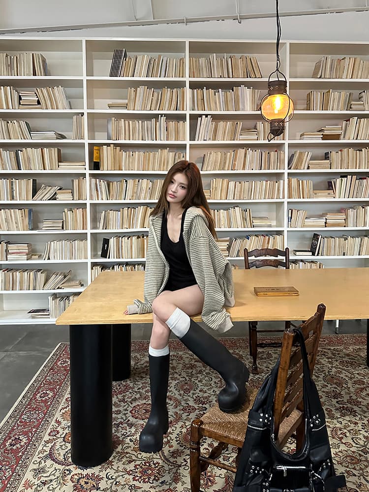 실사 2026 가을 새로운 아메리칸 레트로 스트라이프 후드티 여성 코트 느긋한 루즈핏 캐주얼 까마귀 맨위 상세 이미지 11