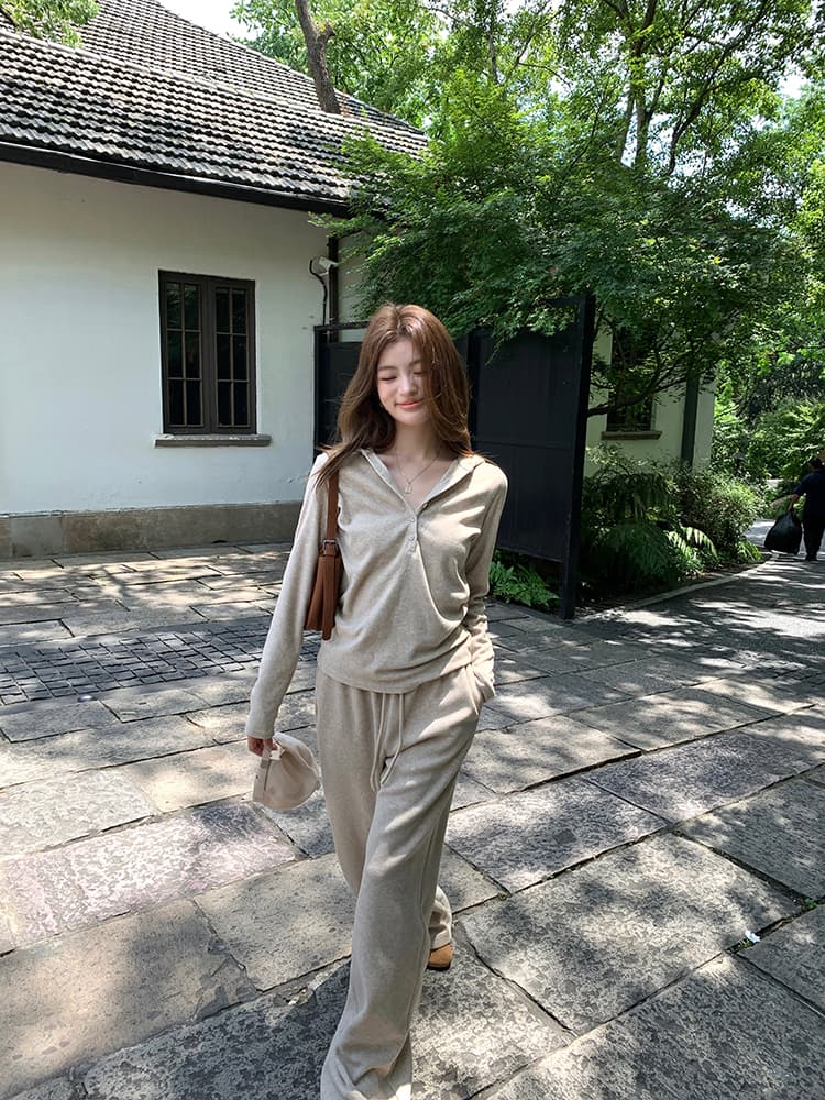 실사 2026 가을 새로운 수건 짧은 플러시 후드 티 스웨터 세트 여성 펌프 로프 하이웨이스트 스트레이트 바지 투피스 세트 상세 이미지 59